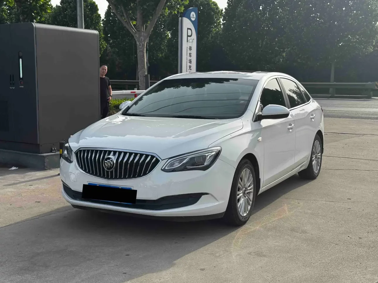 Buick Yinglang