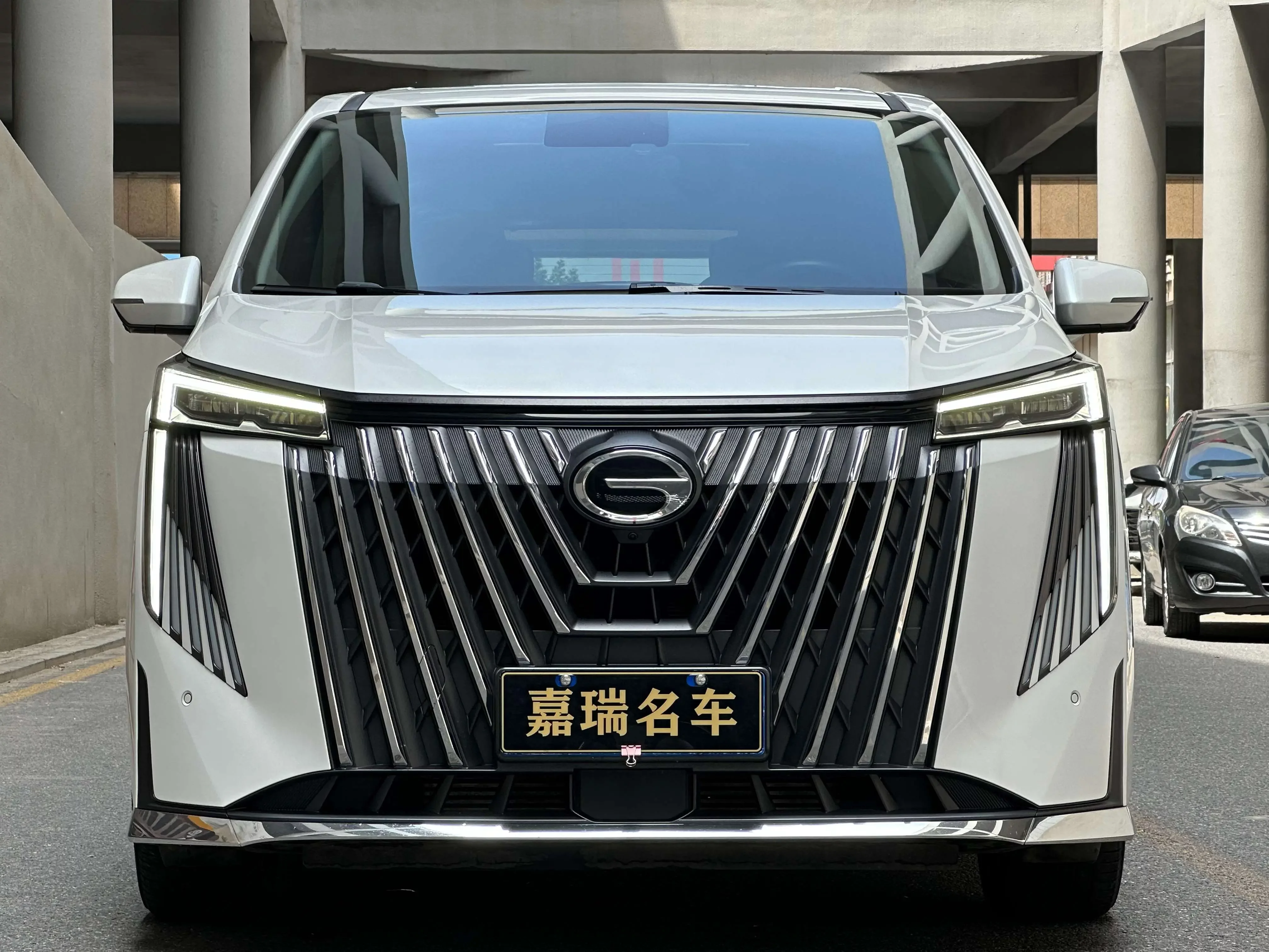 GAC Trumpchi M8