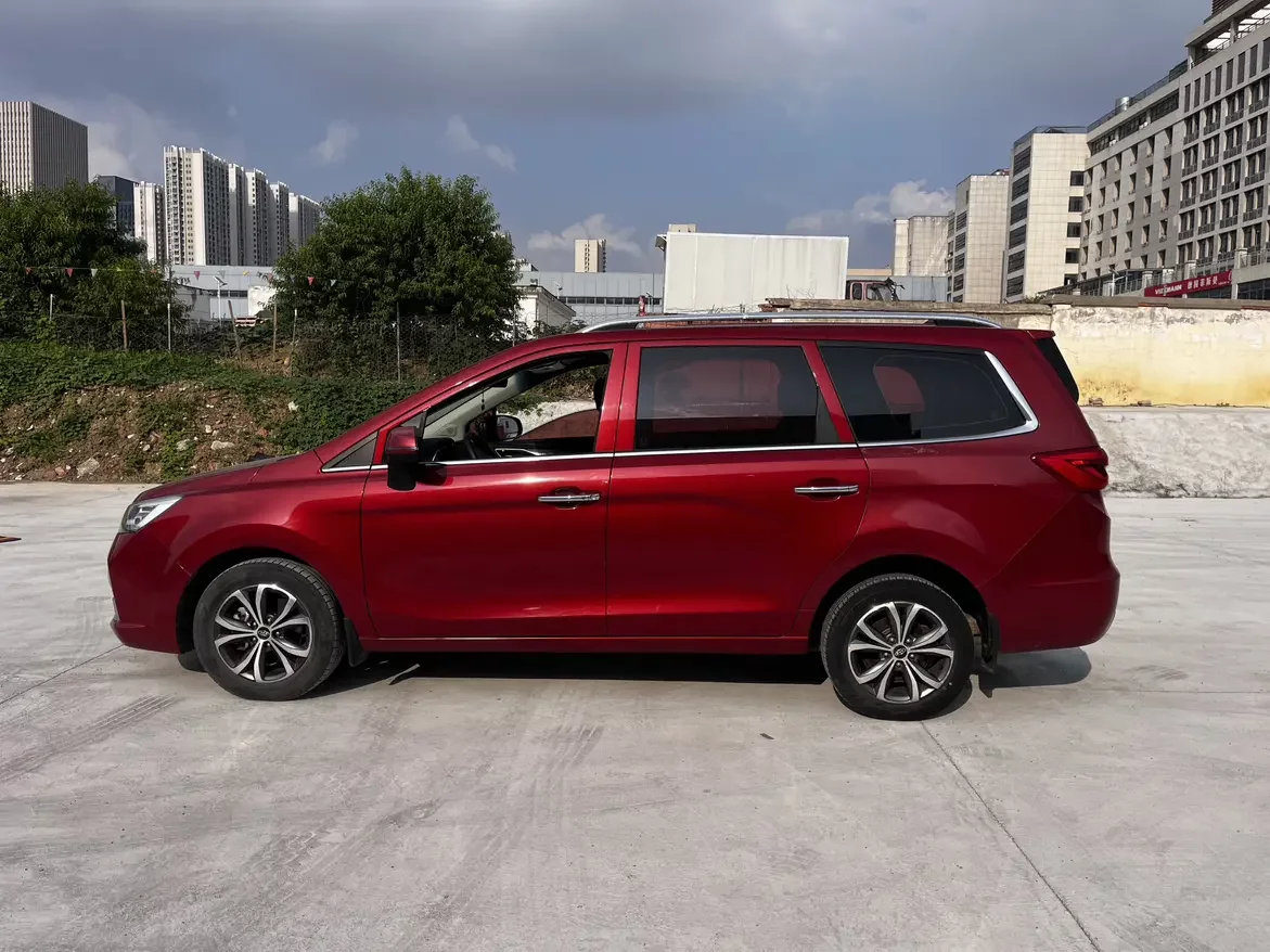 Jiangxi Ruifeng R3