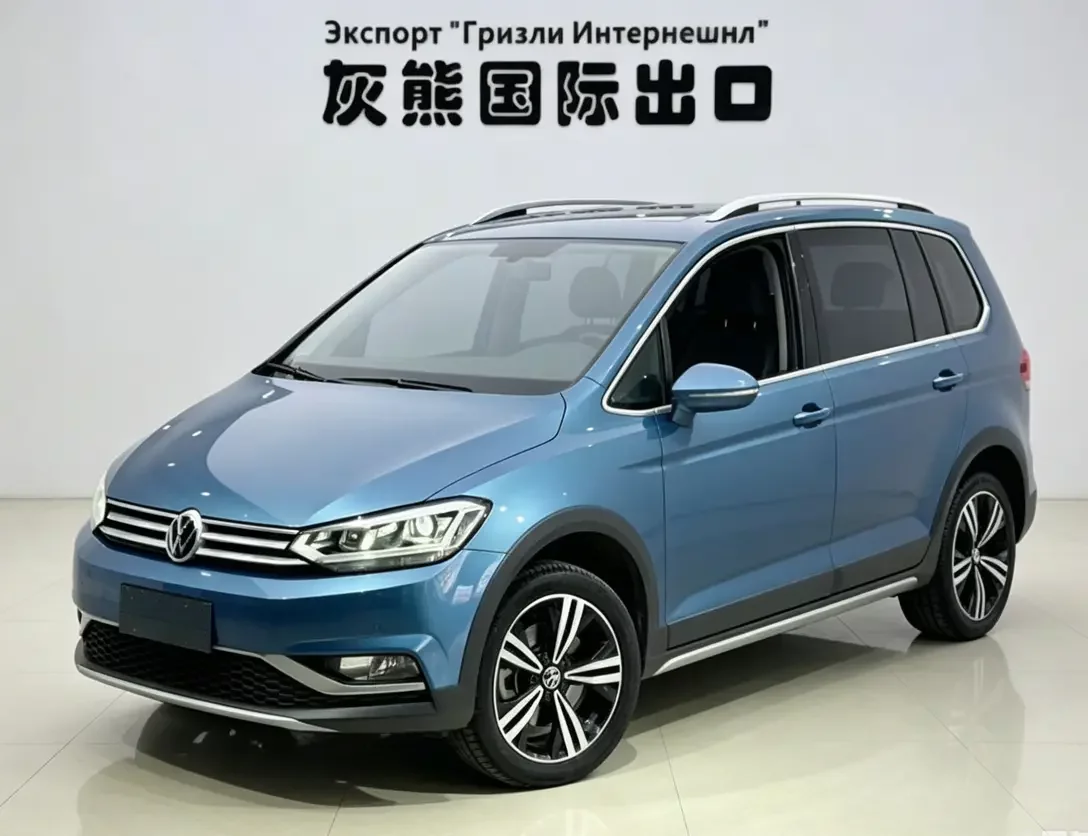 Volkswagen Touran L  из Китая