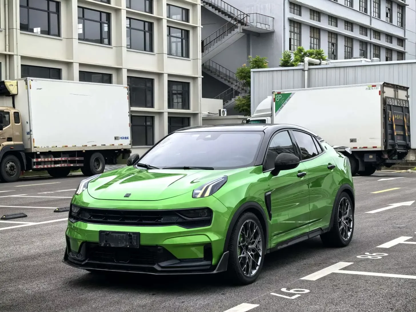 Lynk & Co 05
