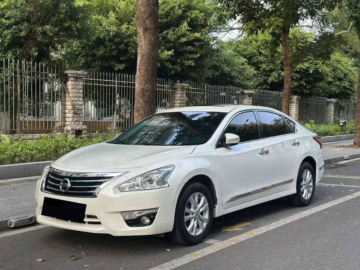 Nissan Altima (Teana)  из Китая