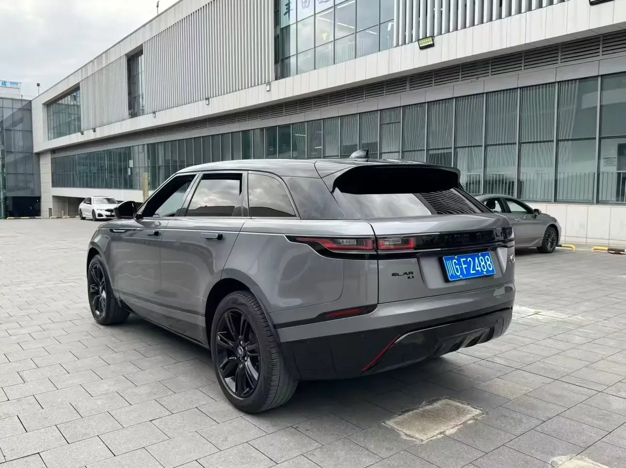 Land Rover Range Rover Velar