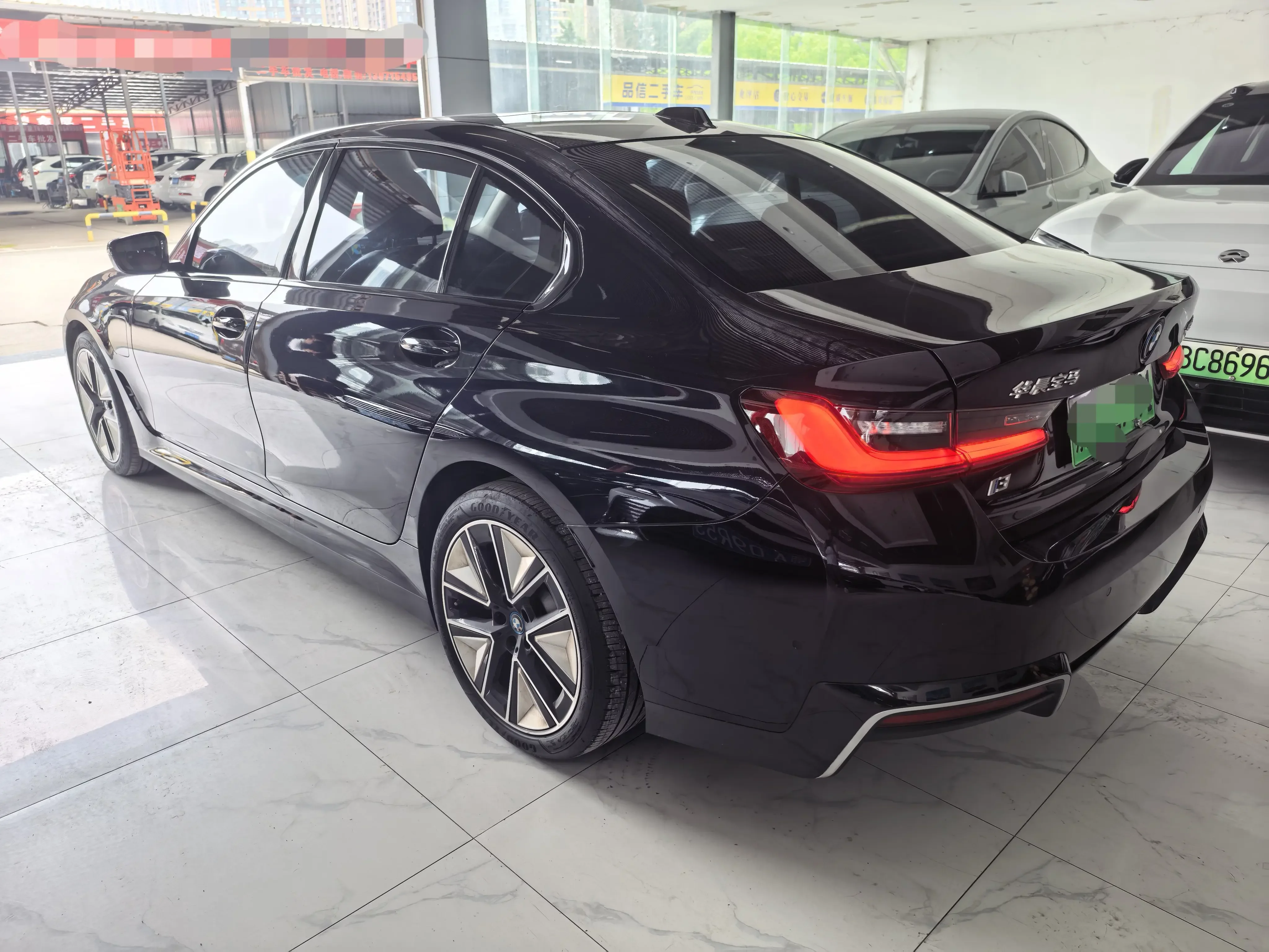 BMW i3