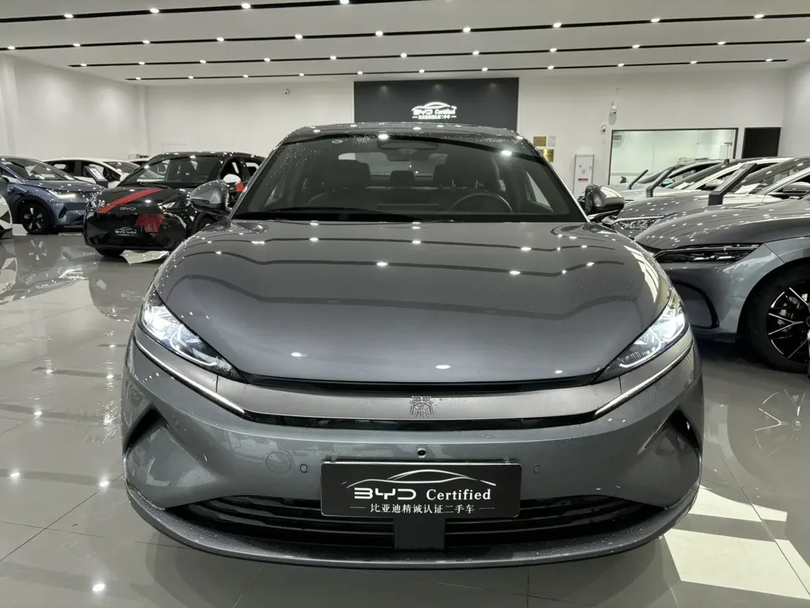 BYD Qin L EV