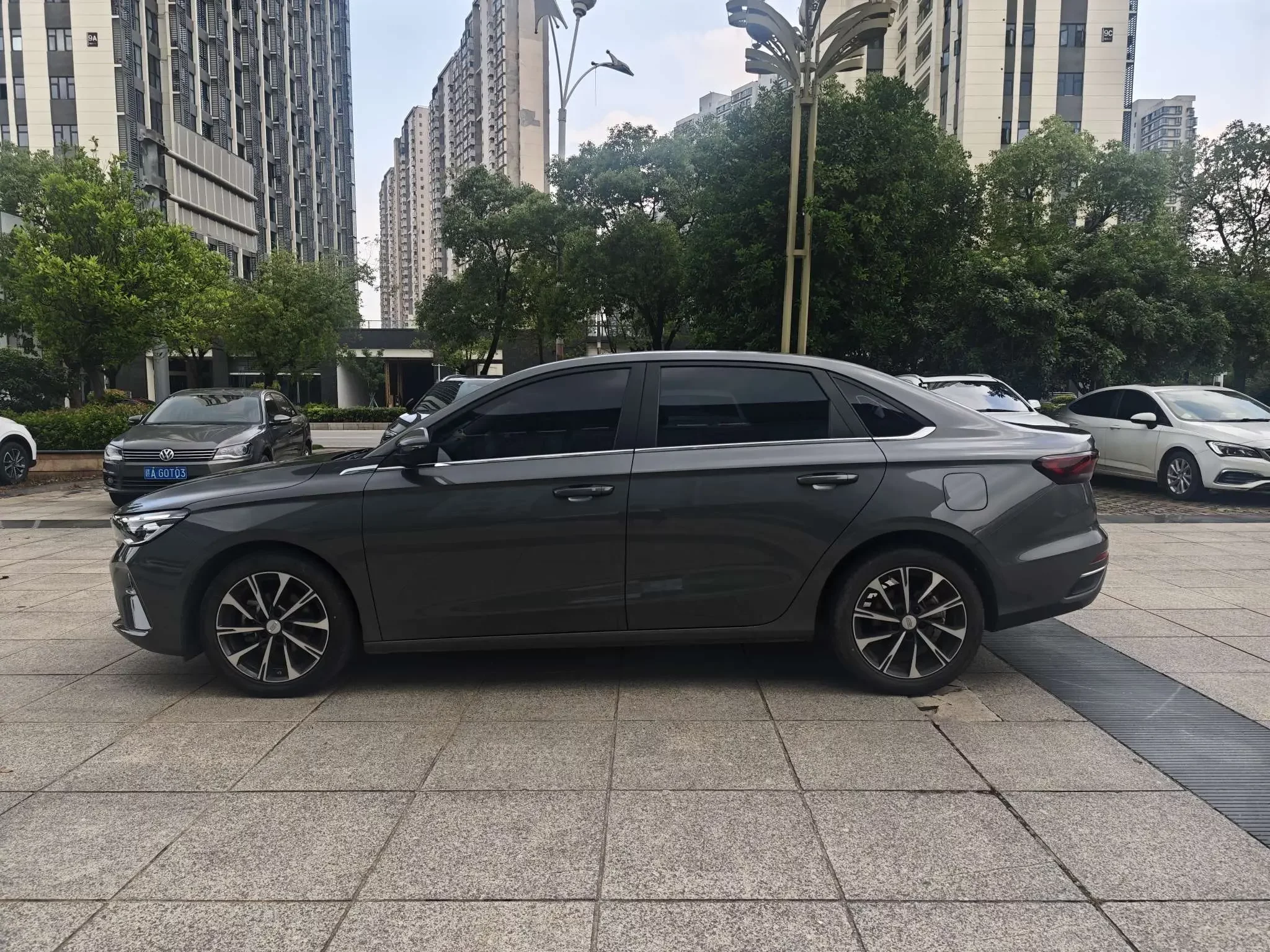 Geely emgrand