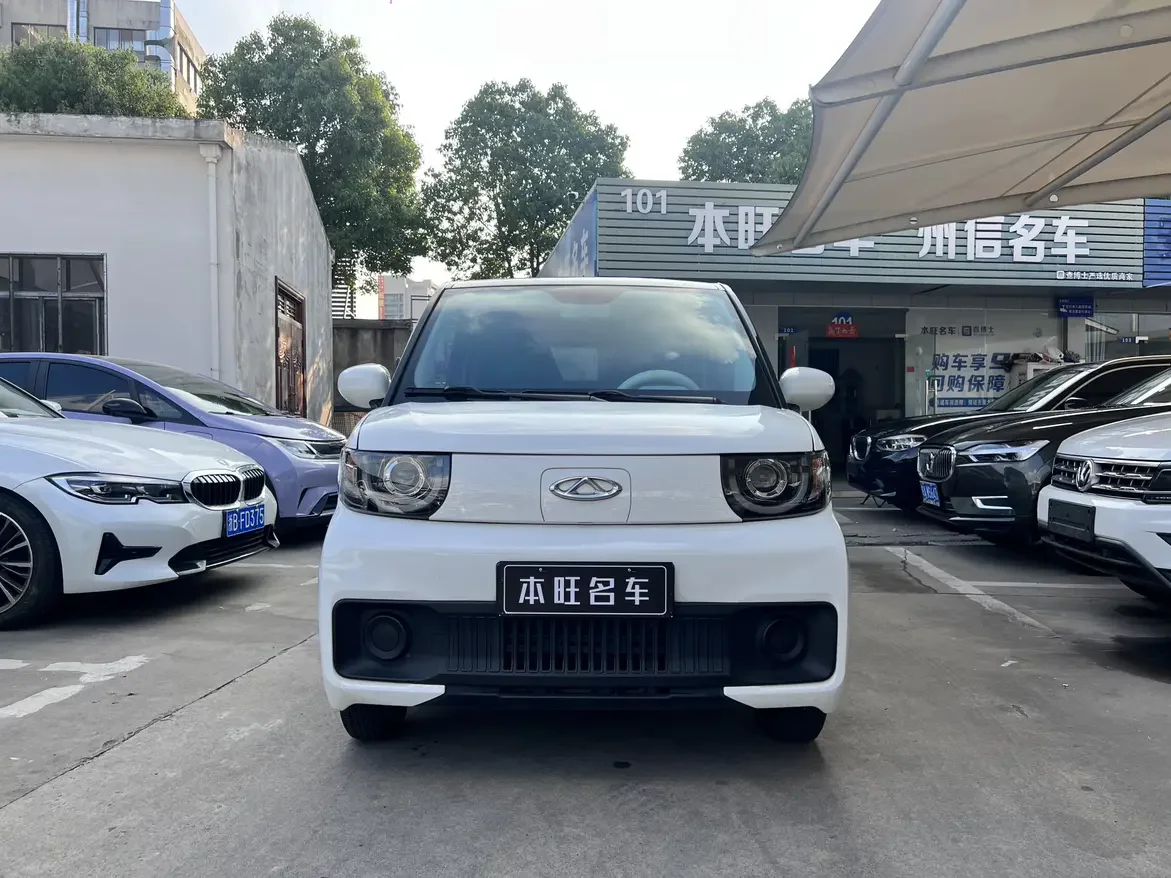 Chery QQ ice cream