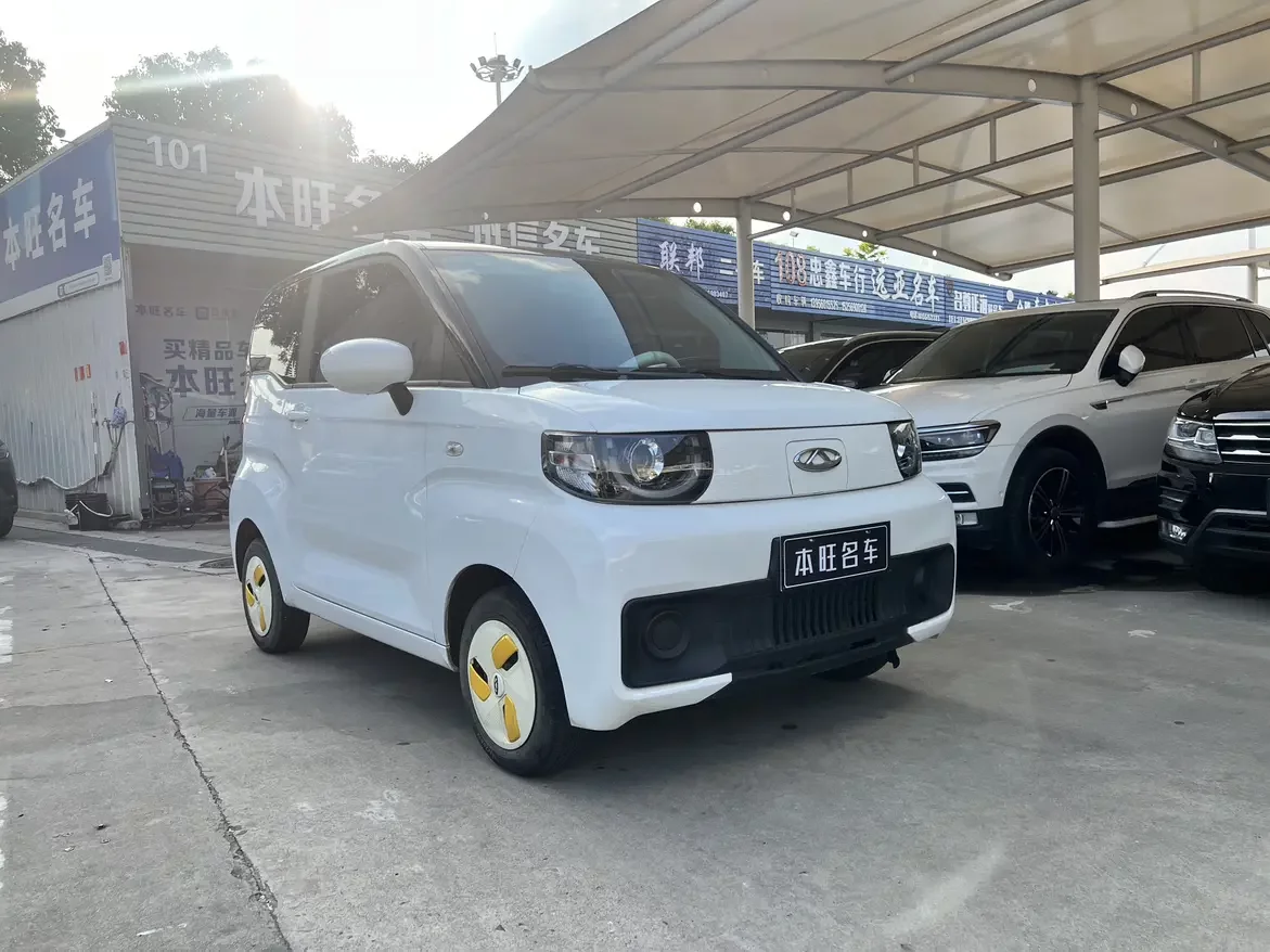 Chery QQ ice cream