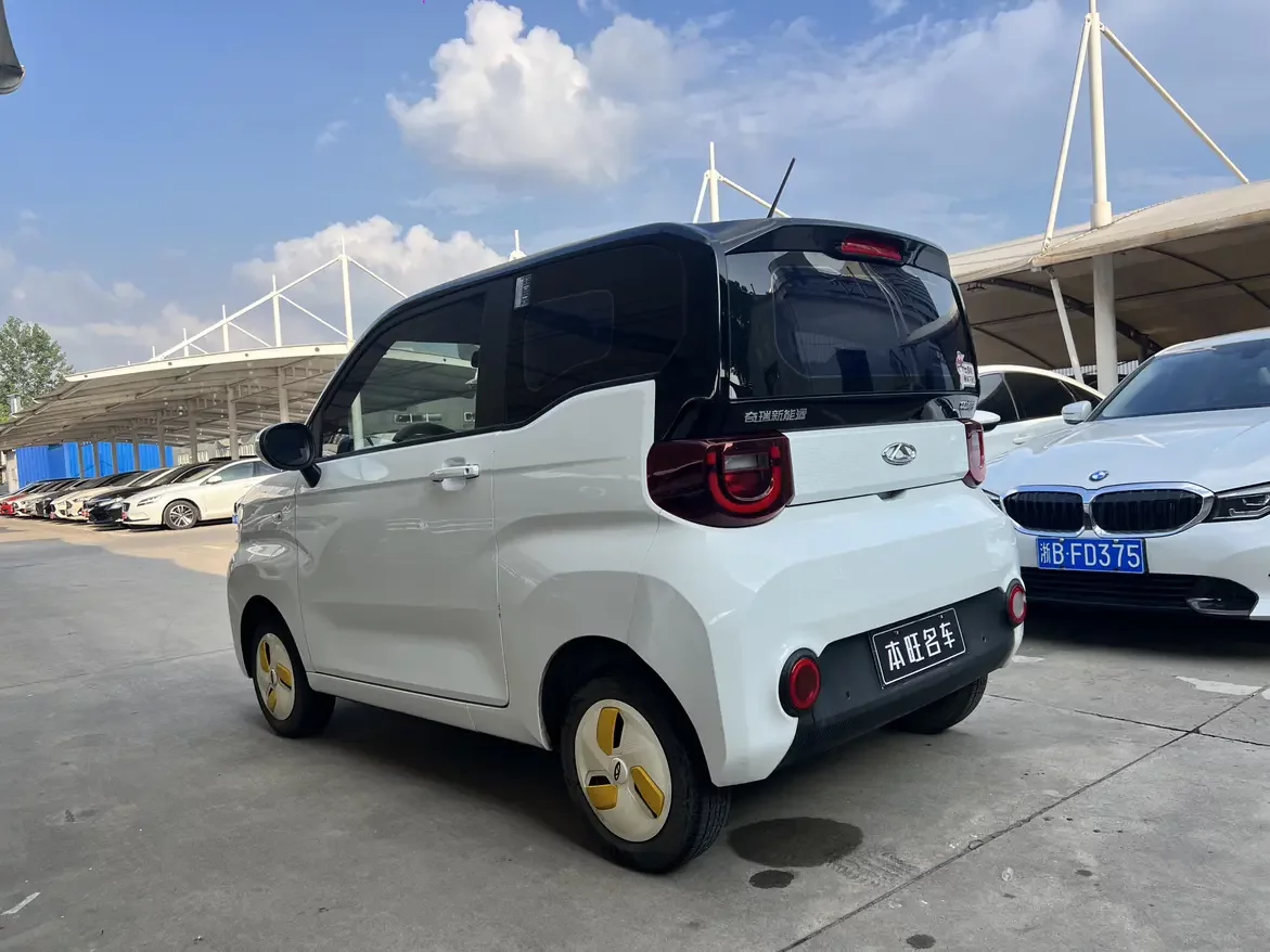 Chery QQ ice cream