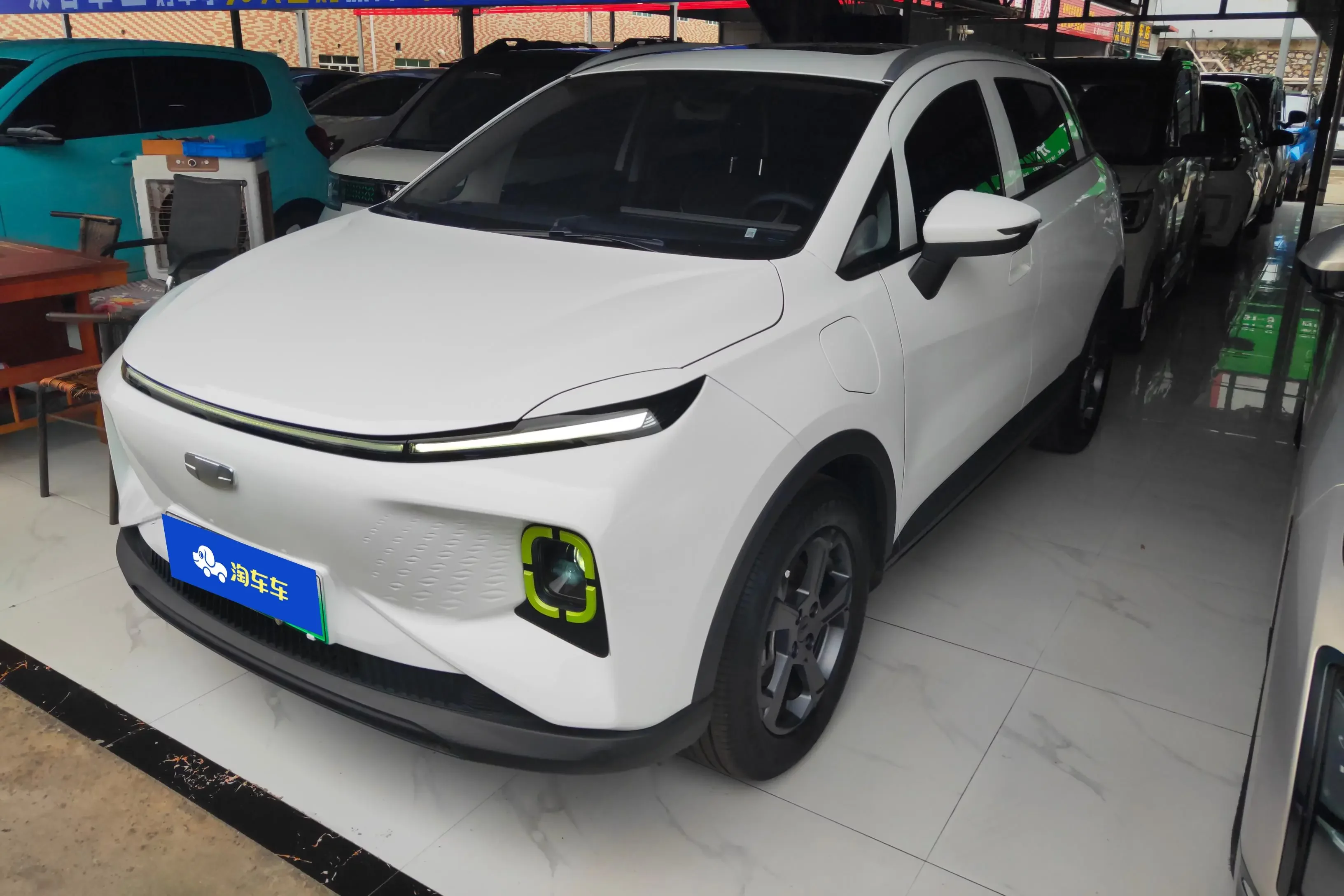 Geely Geometry E Firefly