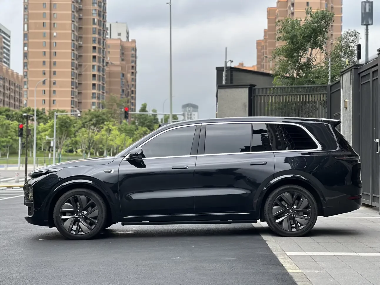Lixiang L9