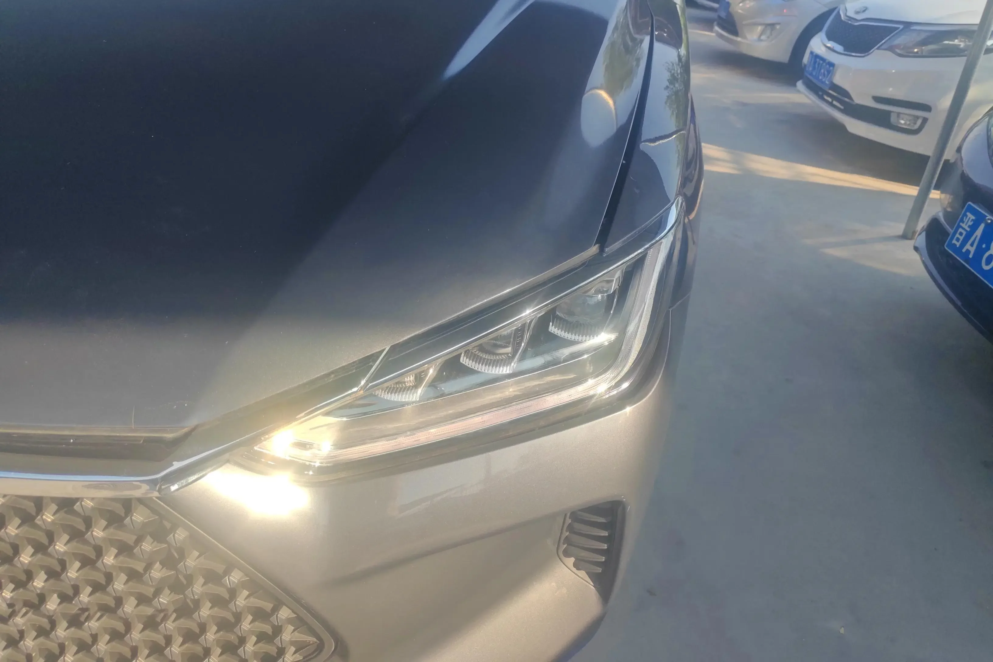 BYD e2
