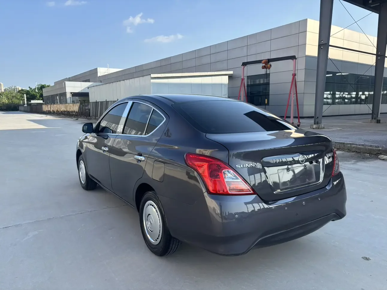 Nissan Sunlight