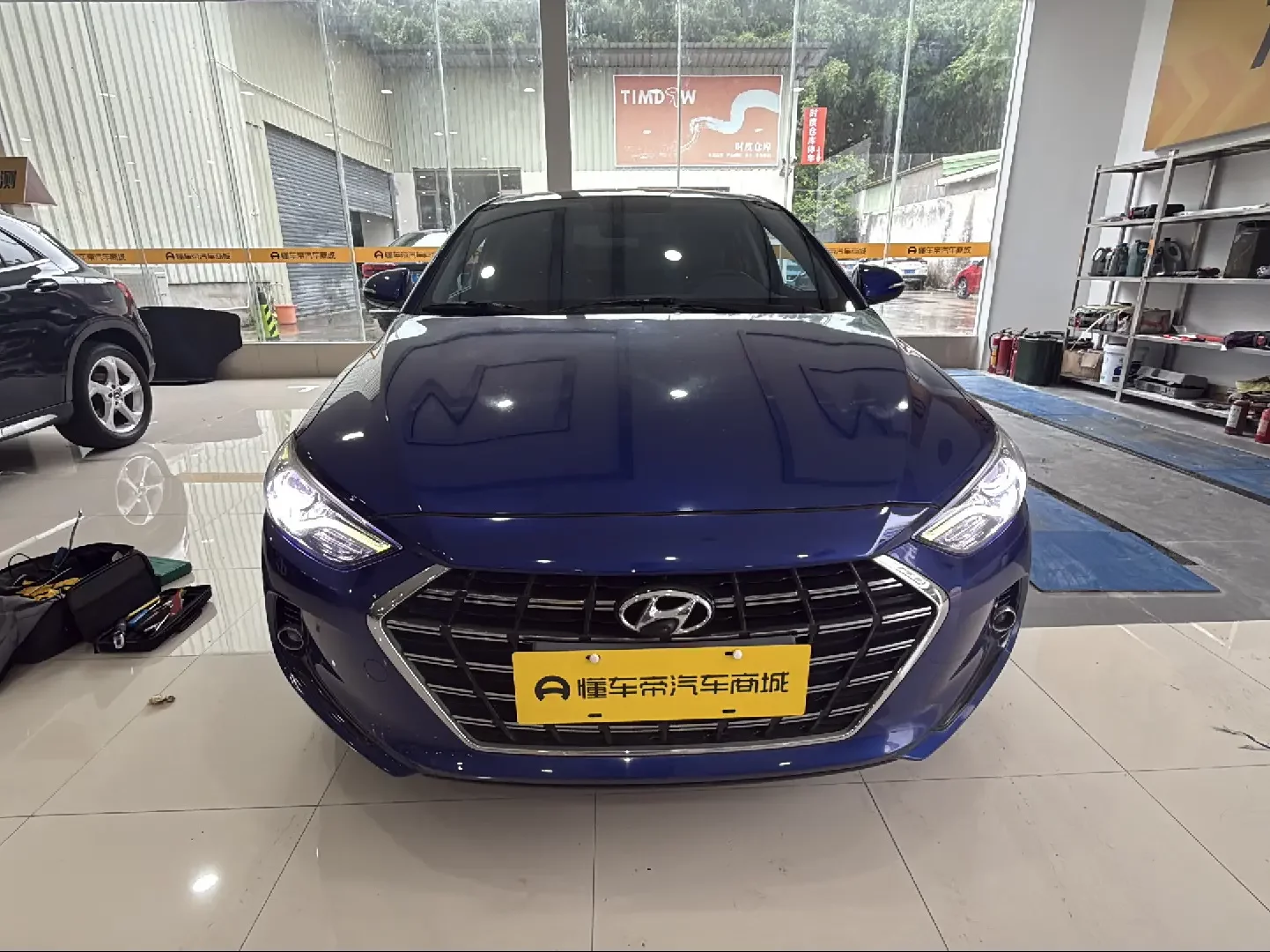 Hyundai lead