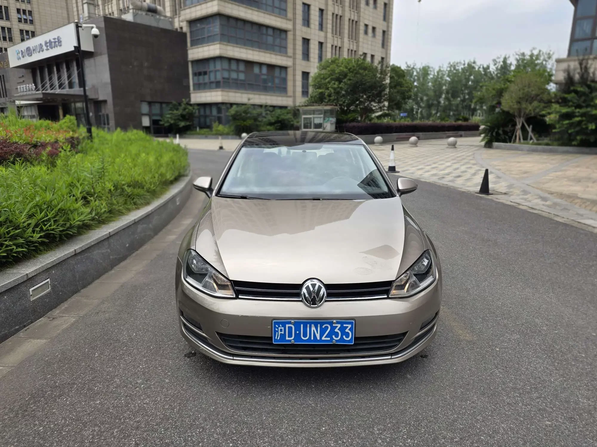 Volkswagen golf
