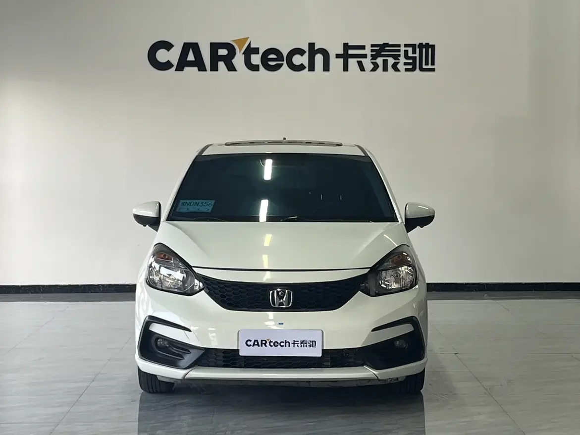 Honda Fit  из Китая