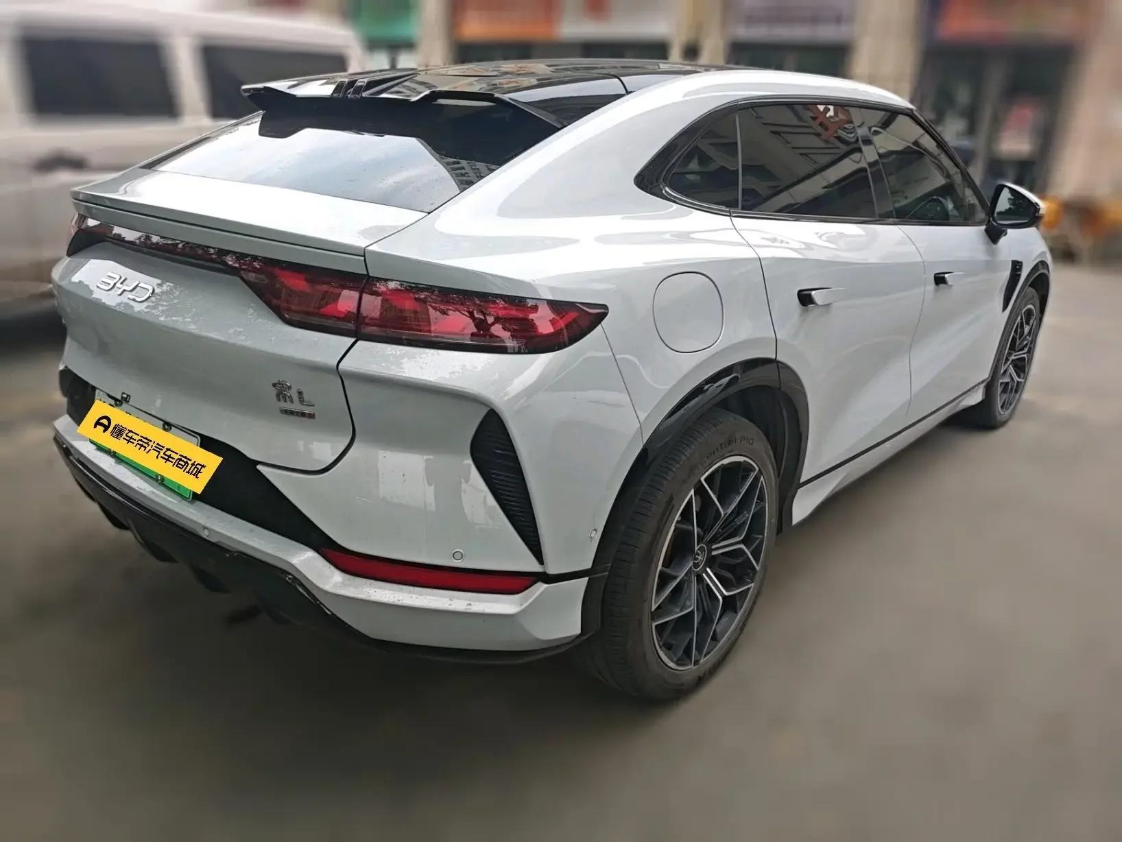 BYD Song L EV