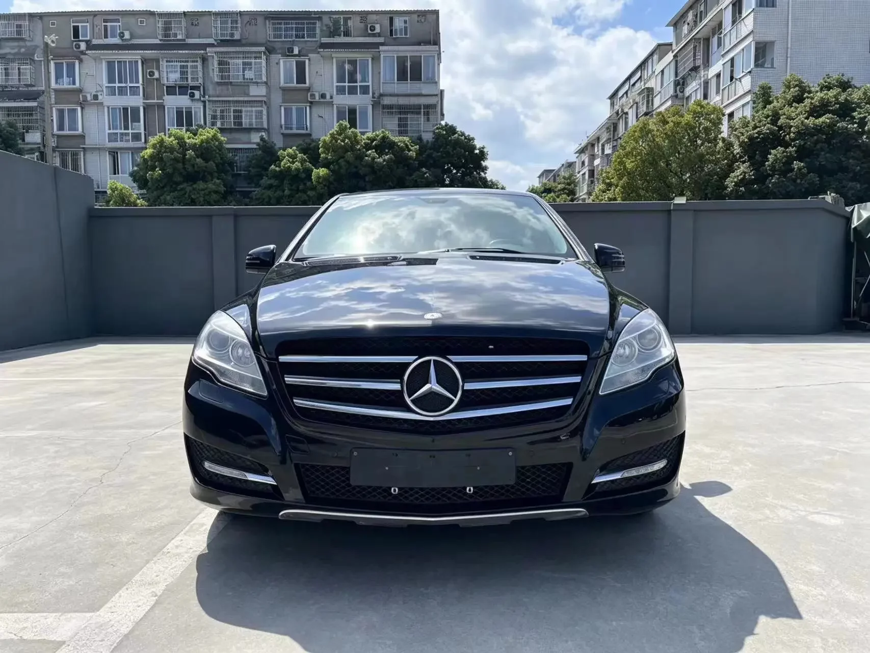 Mercedes-Benz R-Class  из Китая