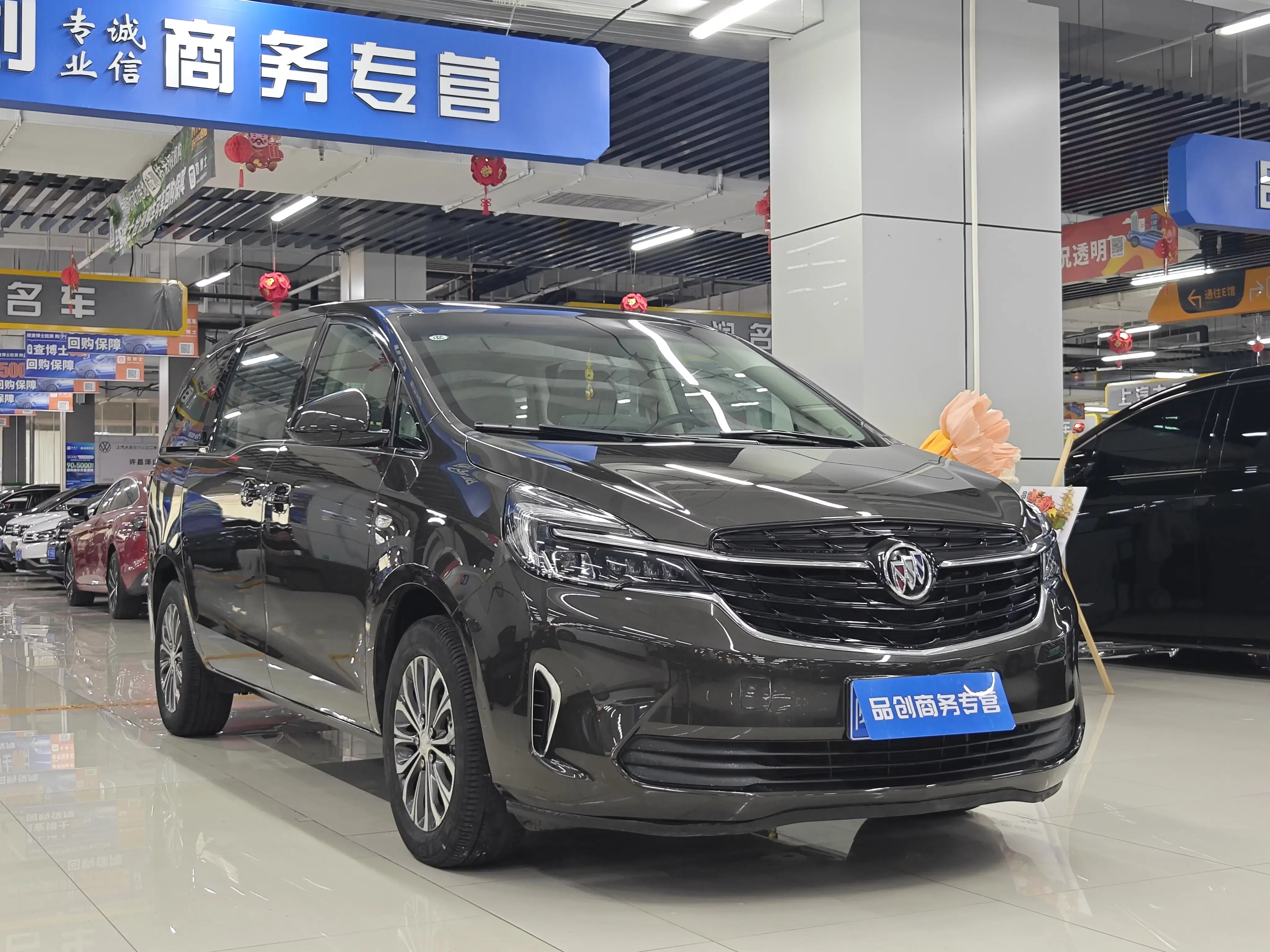 Buick GL8