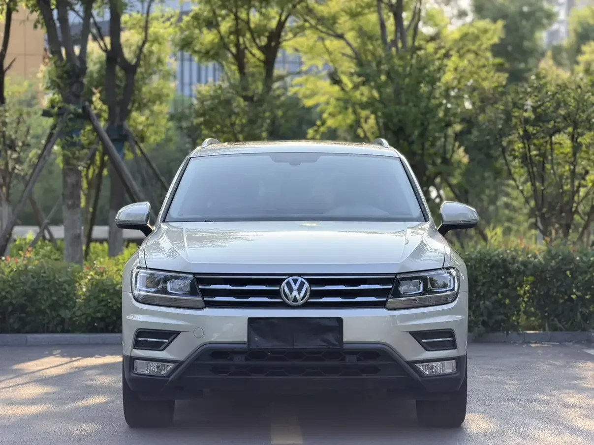 Volkswagen Tiguan L