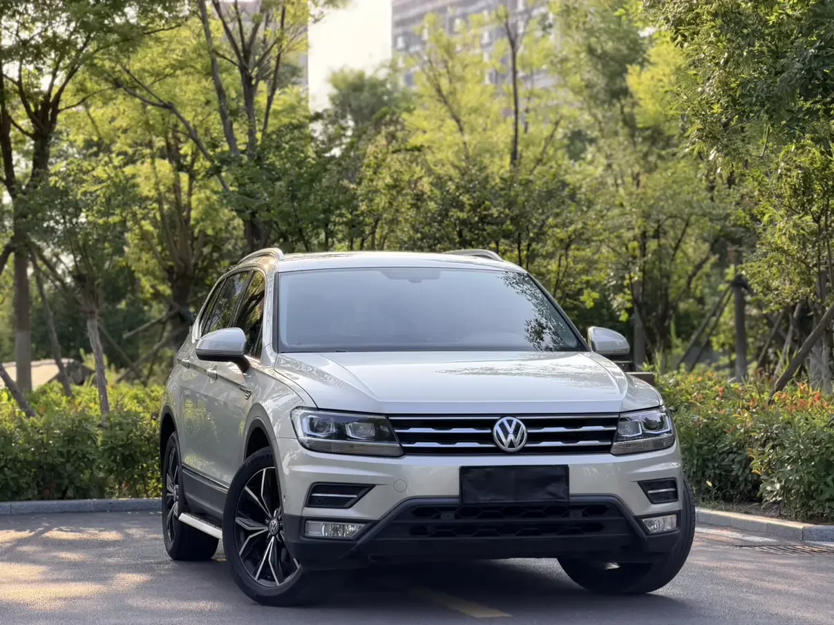 Volkswagen Tiguan L