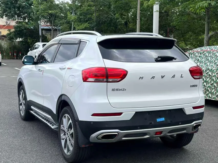 Haval H2s