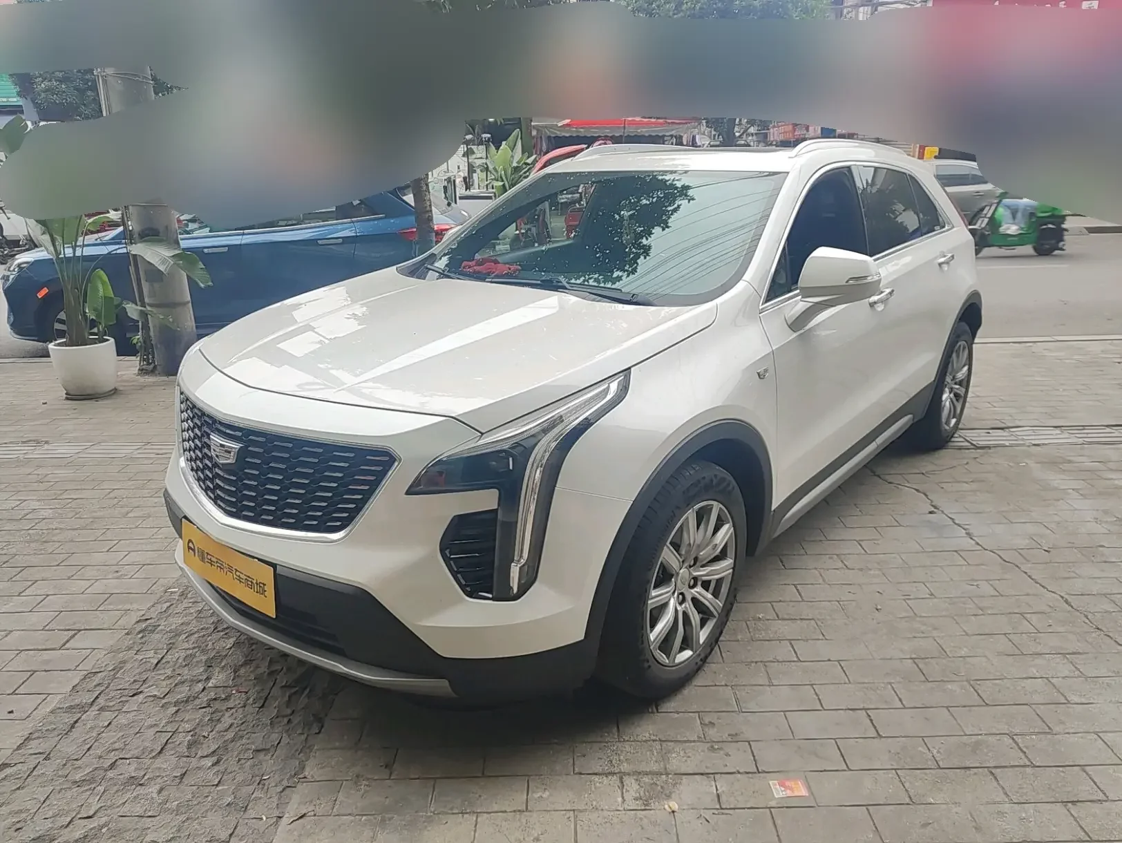Cadillac XT4