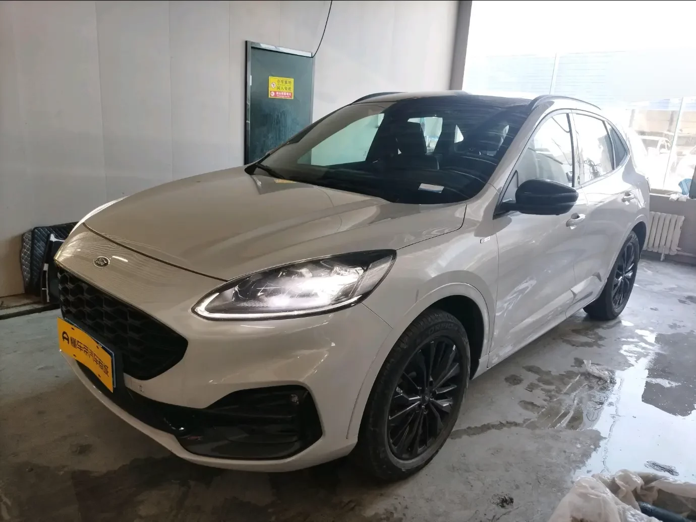 Ford Escape