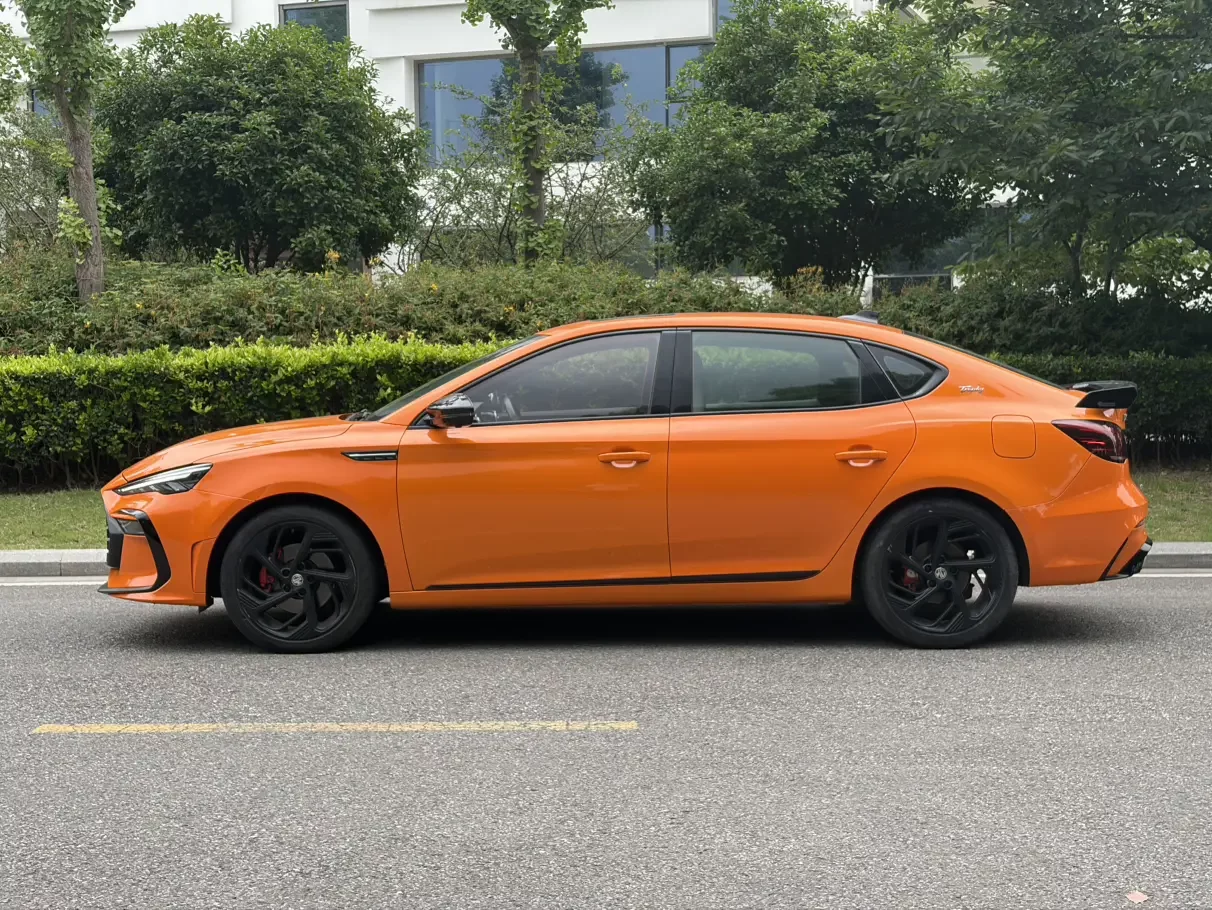 MG 6