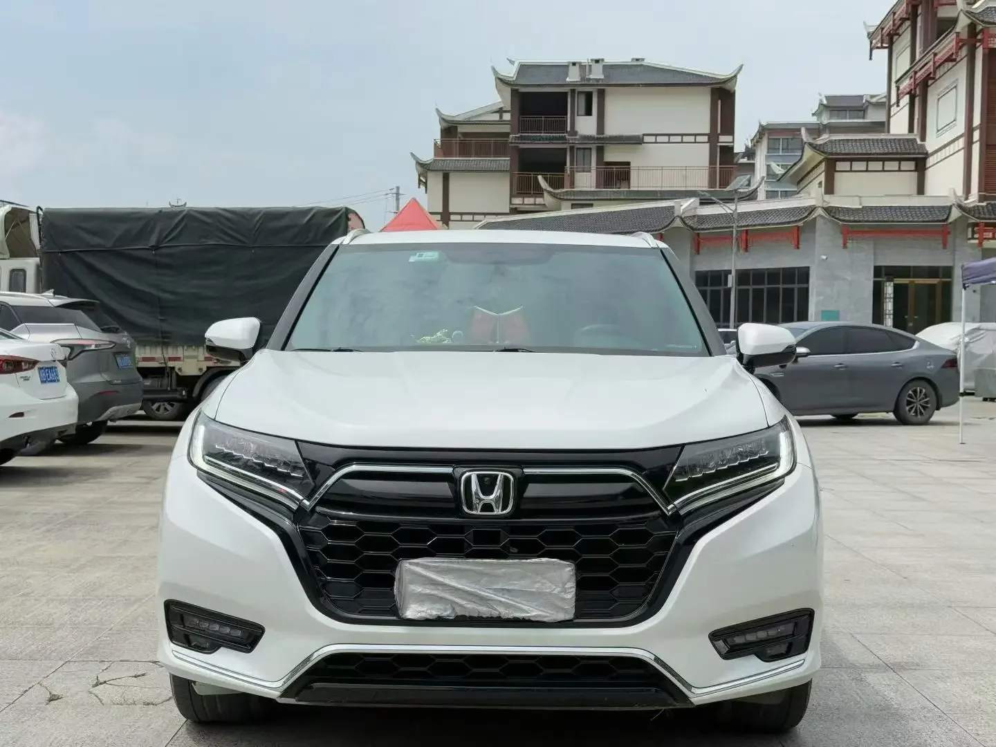Honda UR-V
