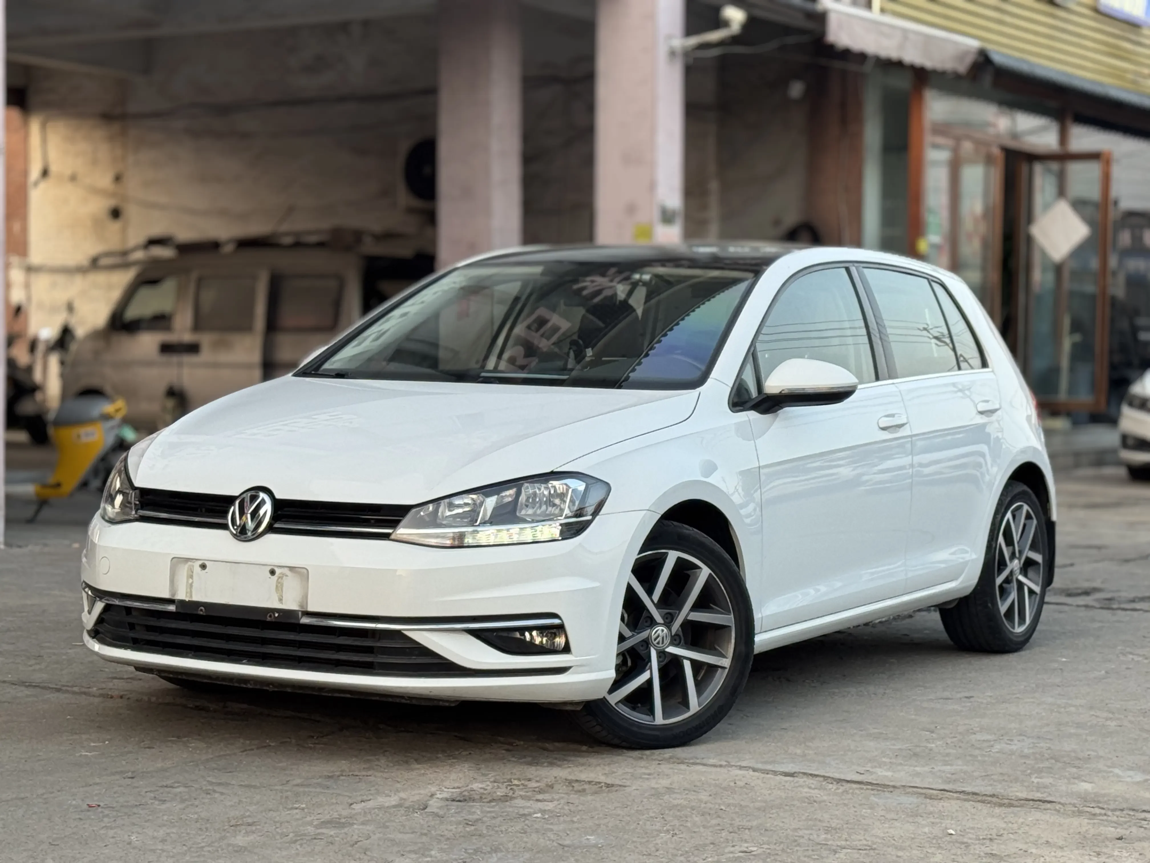 Volkswagen golf