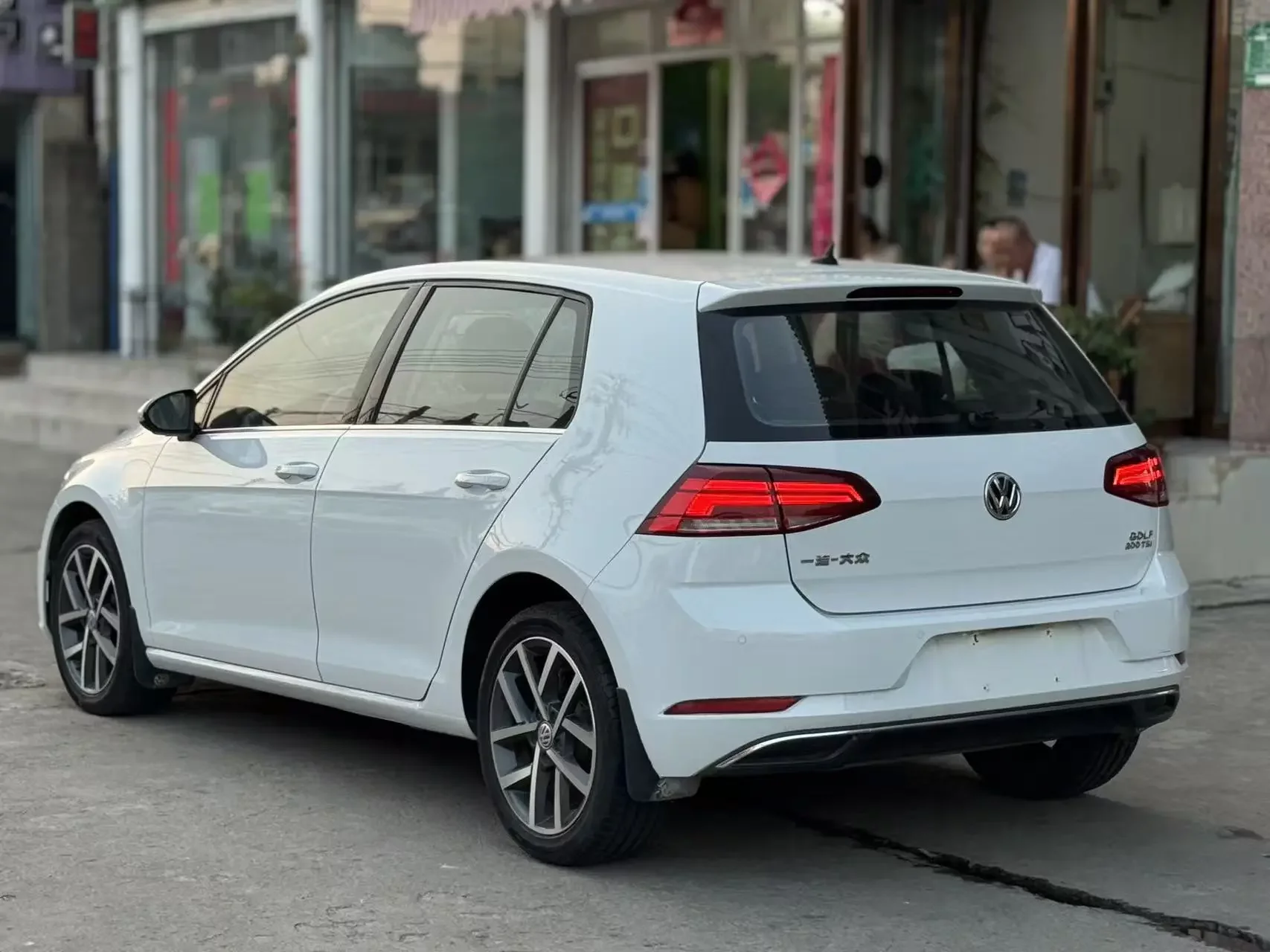 Volkswagen golf