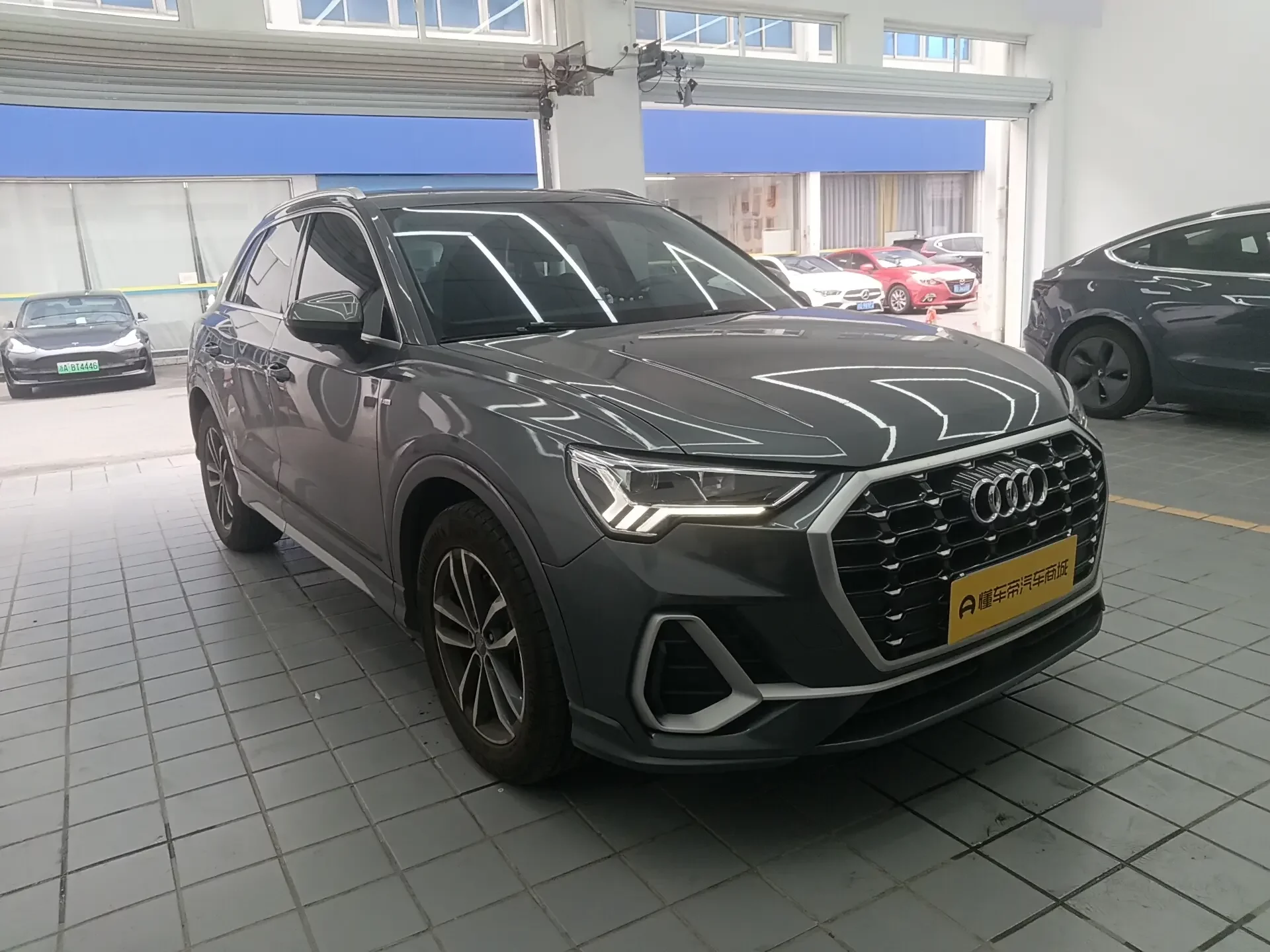 Audi Q3