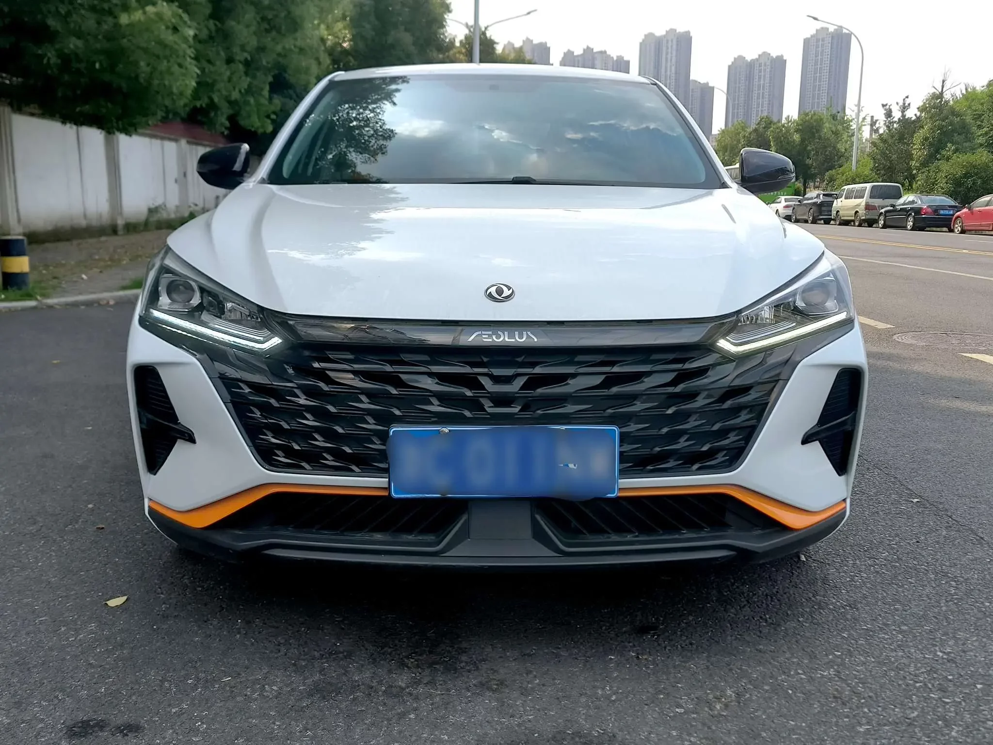 Dongfeng Yixuan