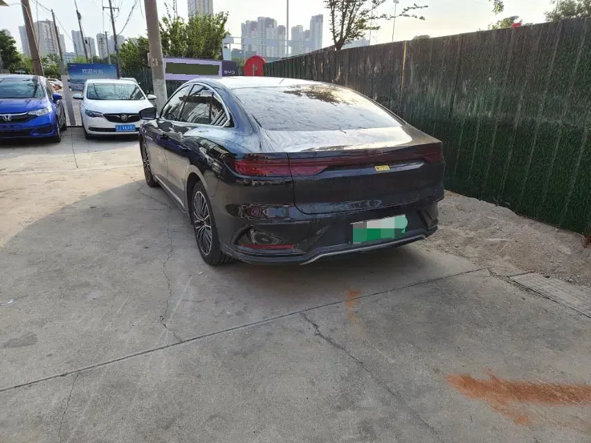 BYD Han EV