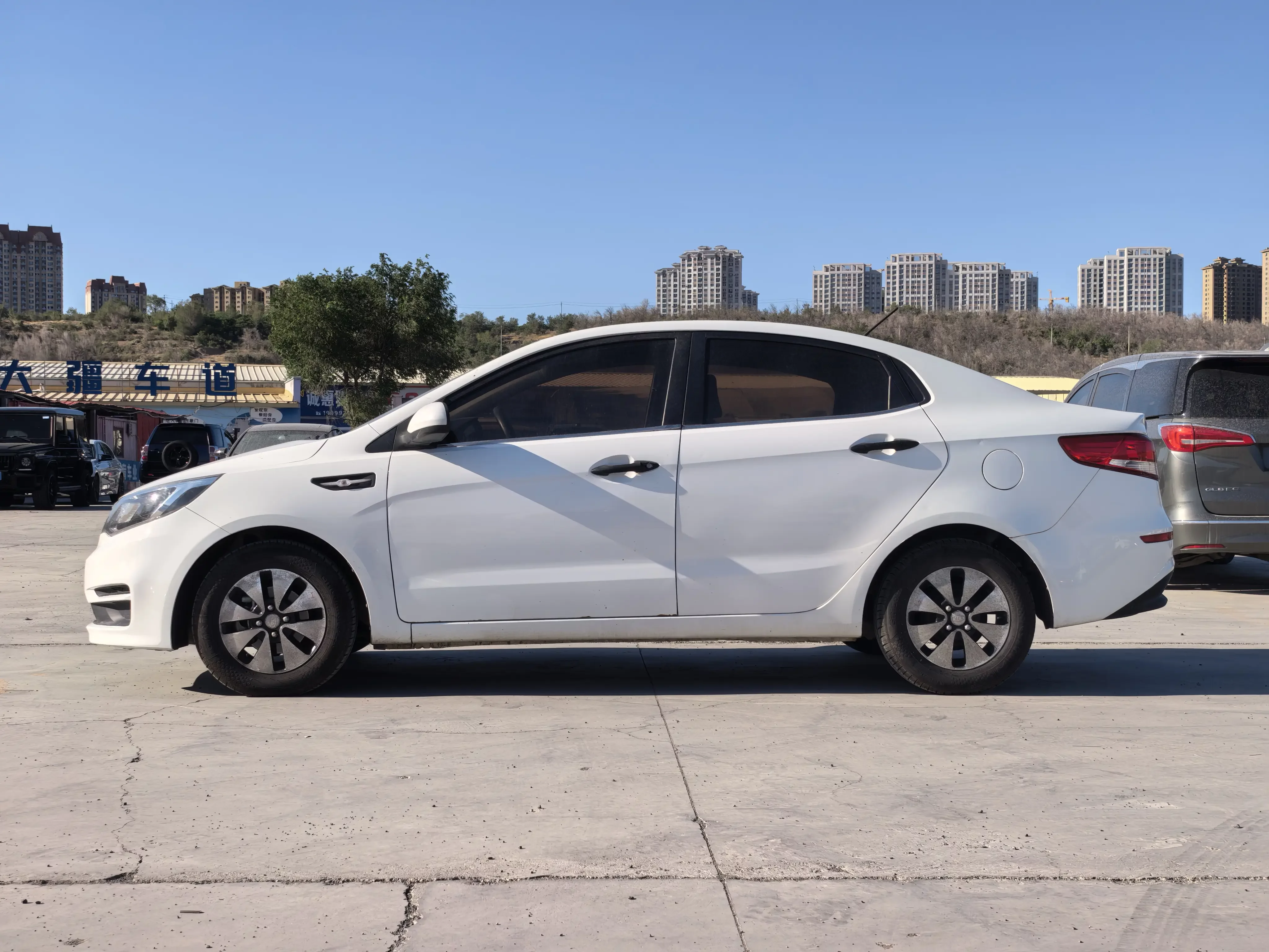 Kia K2