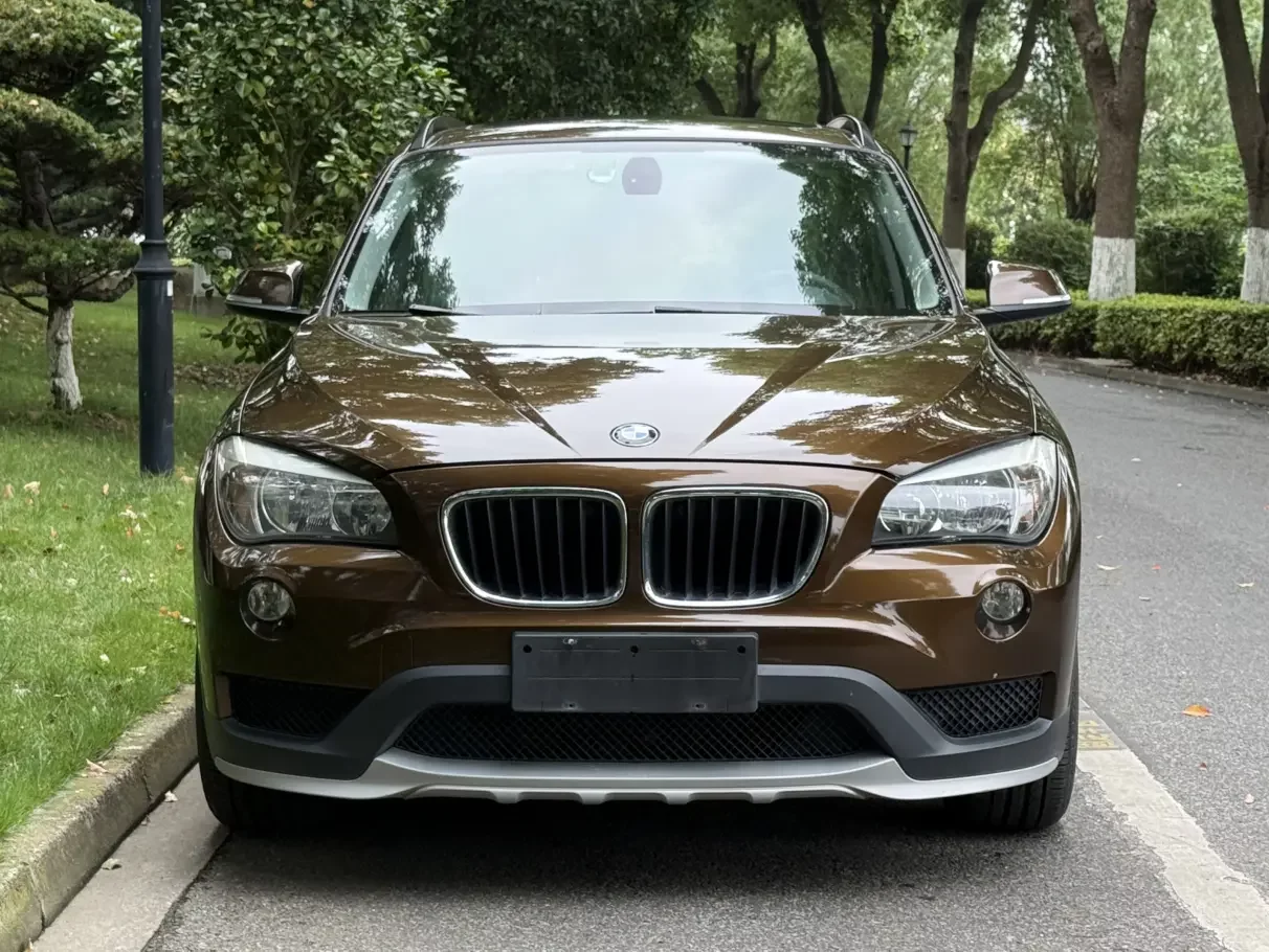BMW X1  из Китая