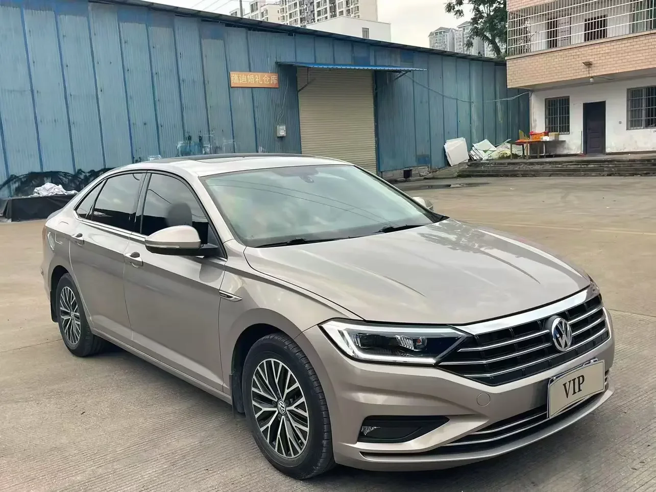Volkswagen Sagitar