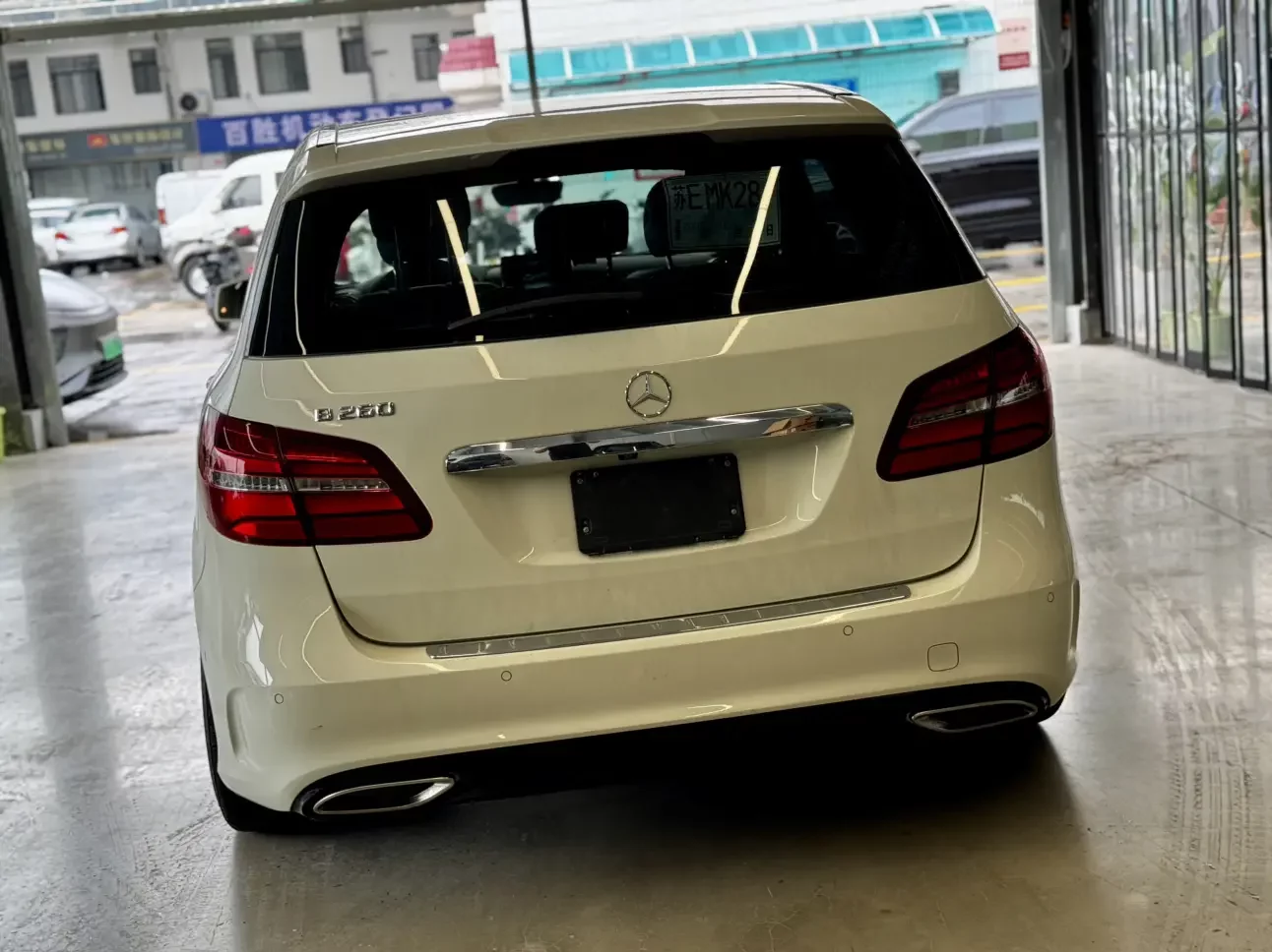 Mercedes-Benz B Class