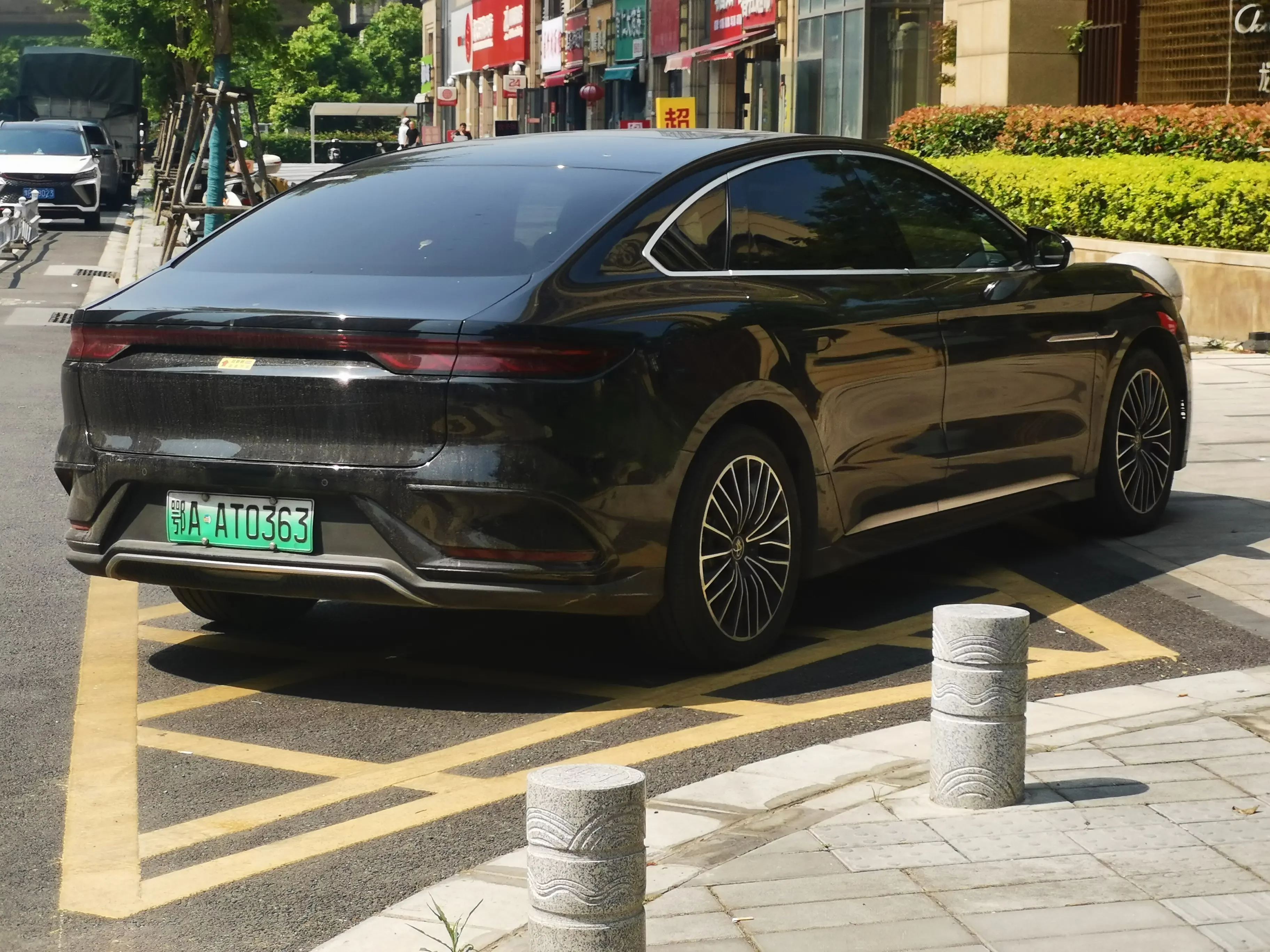 BYD Han EV