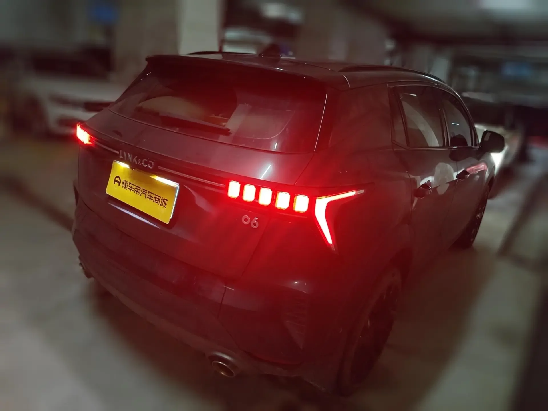 Lynk & Co 06
