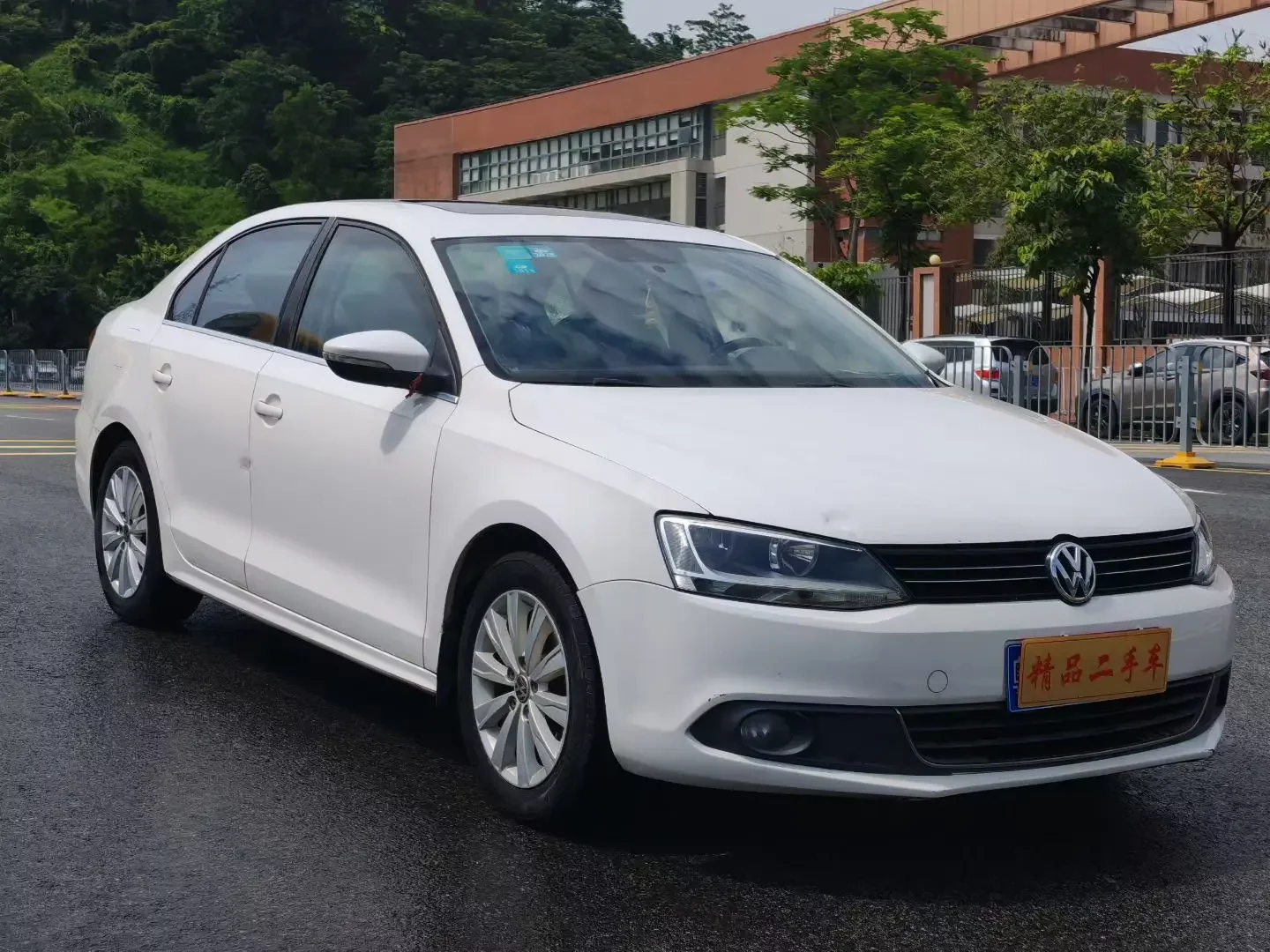 Volkswagen Sagitar