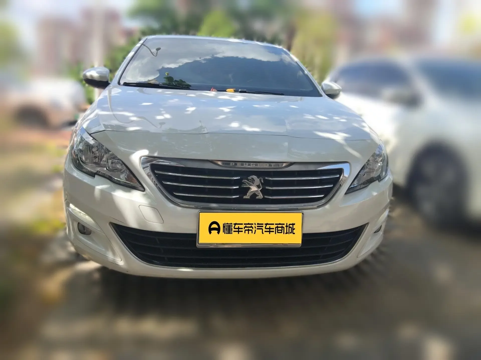 Peugeot 408