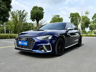 Audi S4