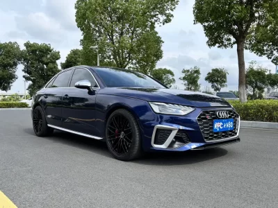 Audi S4