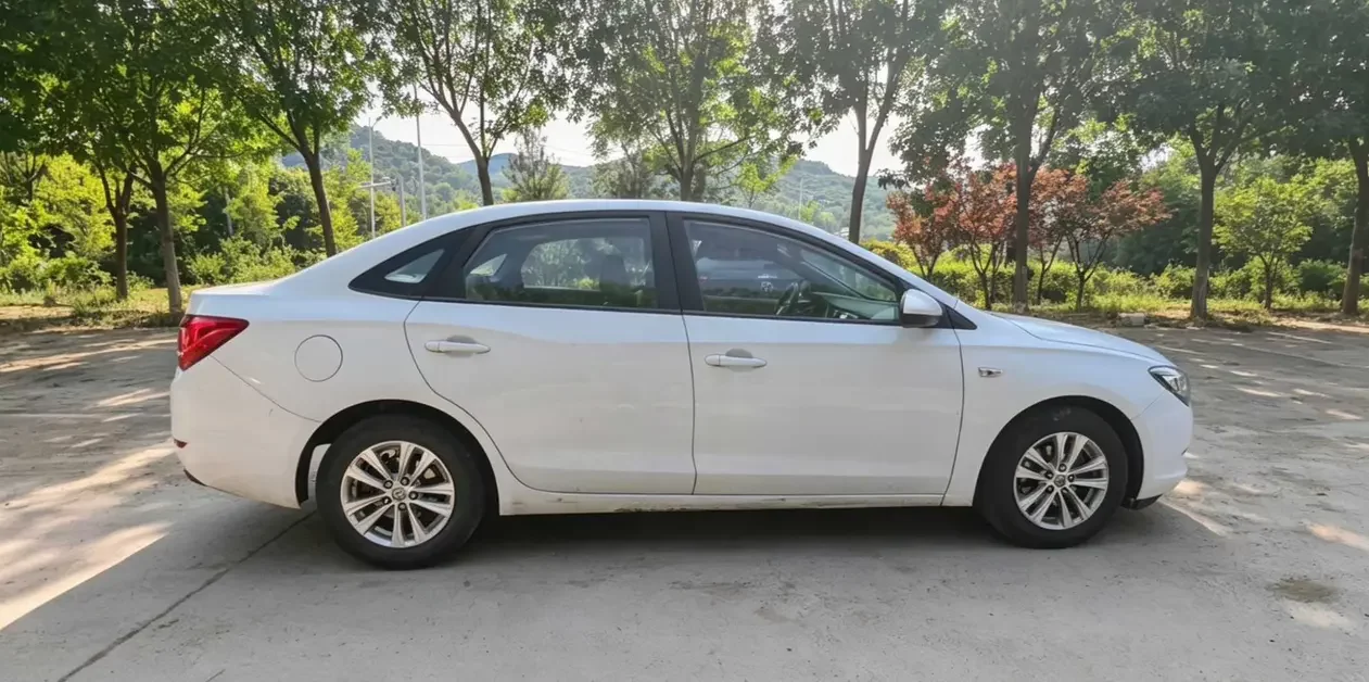 Buick Yinglang