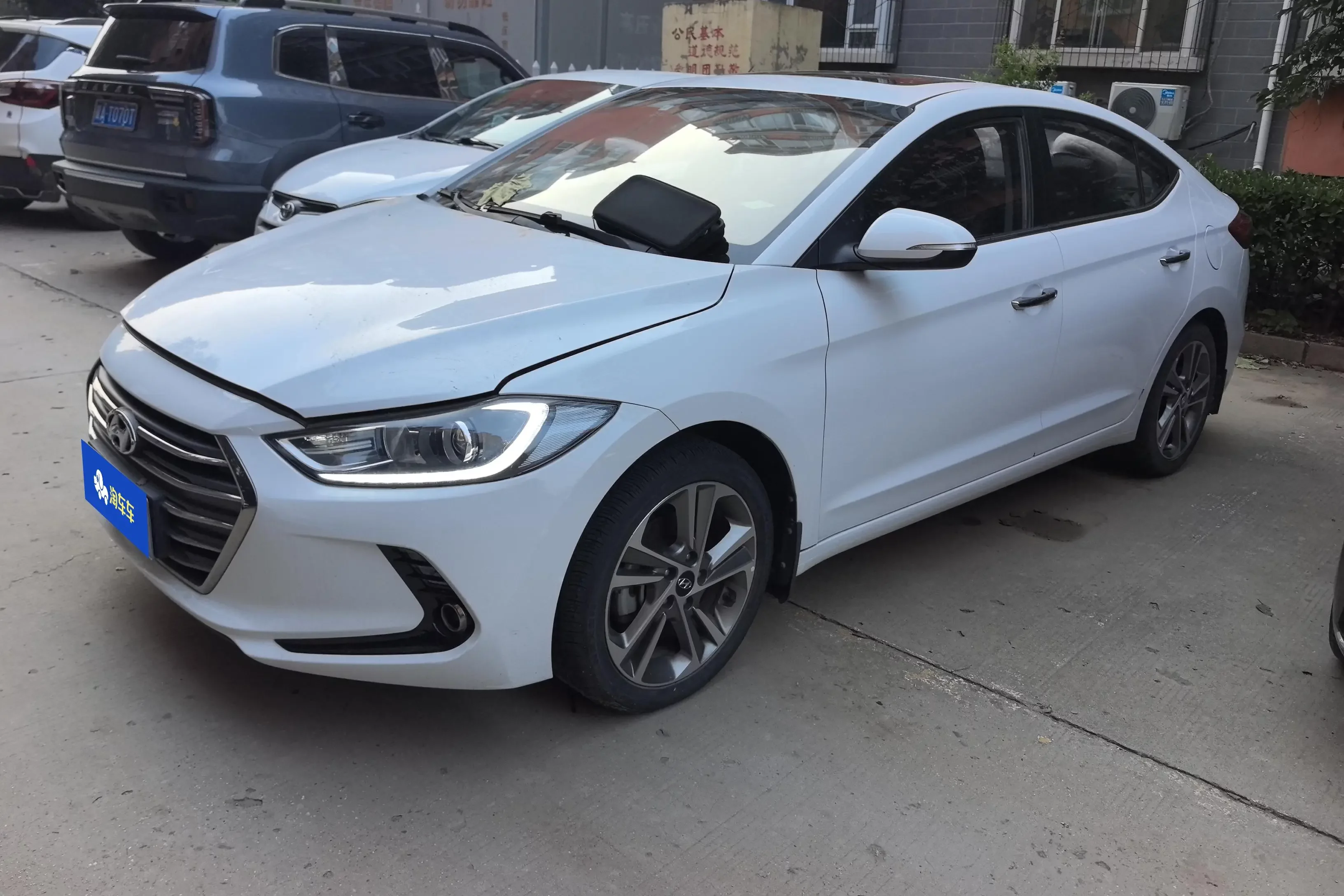 Hyundai lead  из Китая