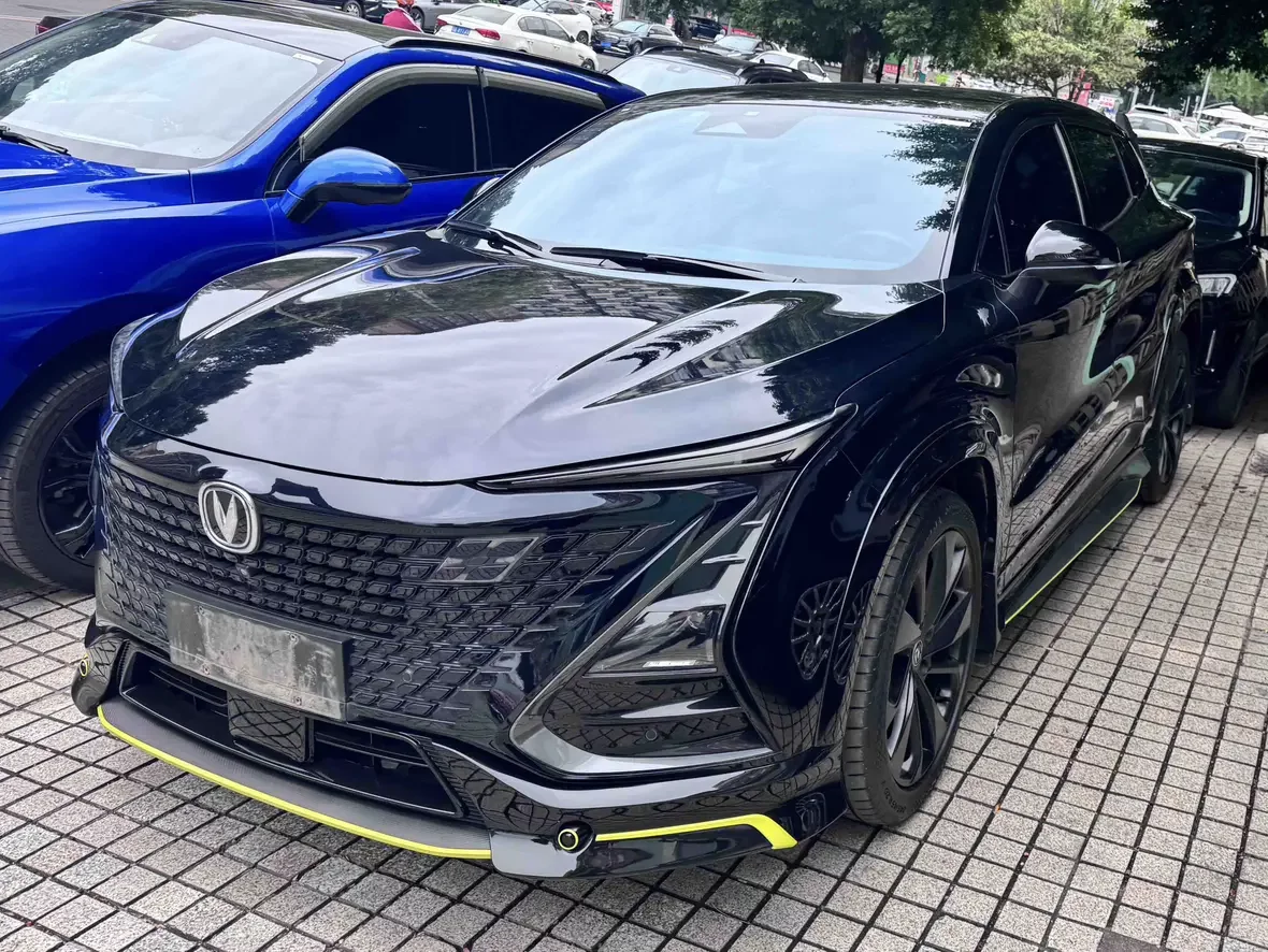 Changan UNI-T  из Китая