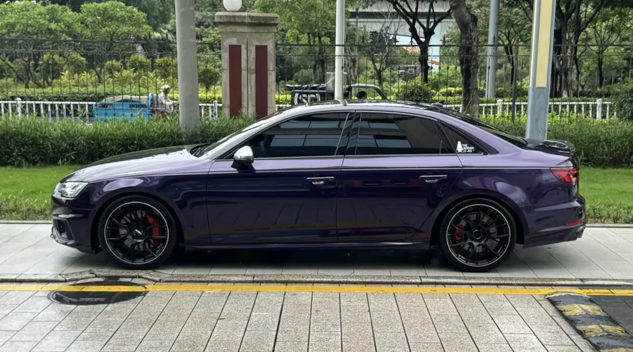 Audi S4