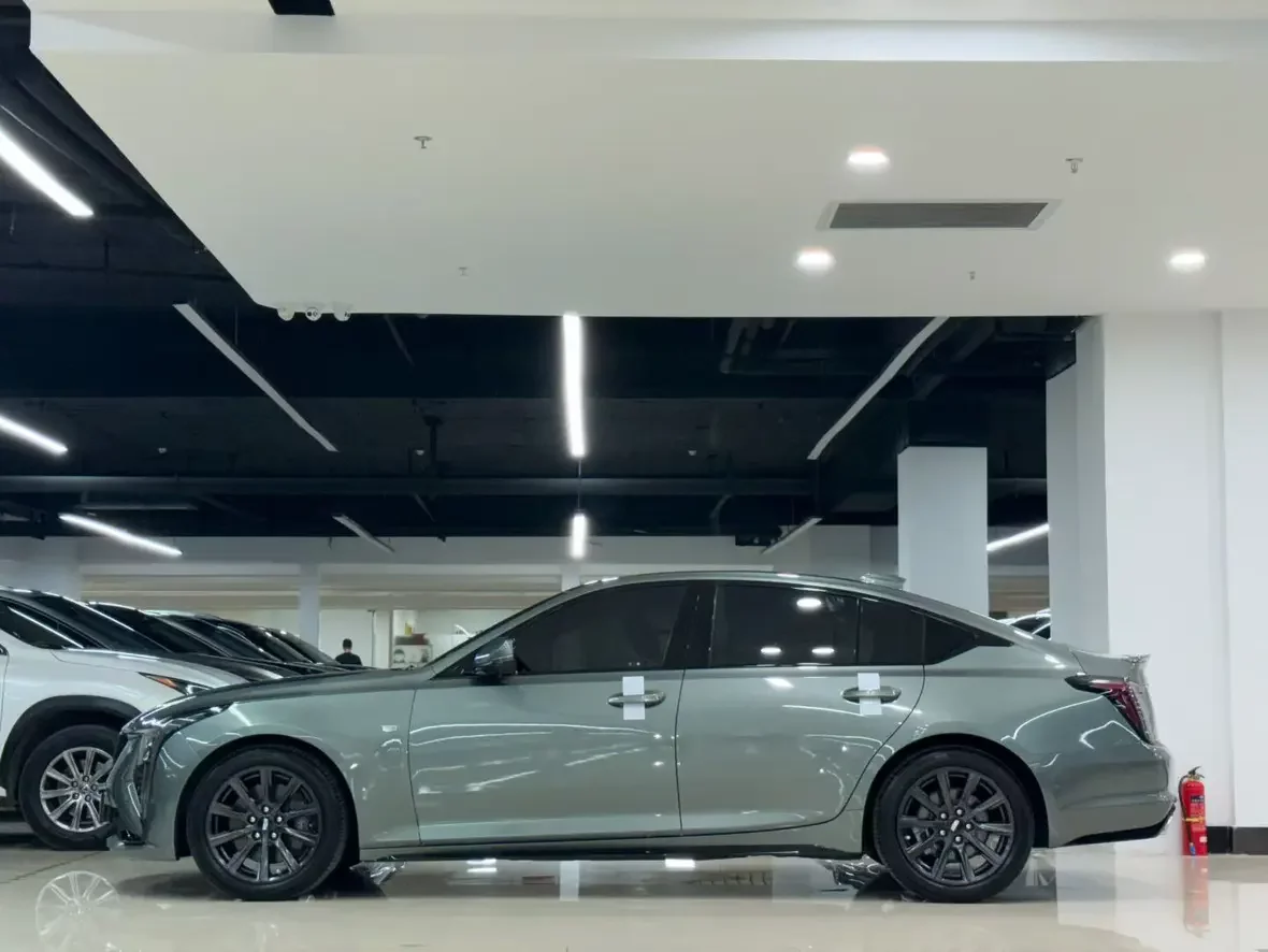 Cadillac CT5